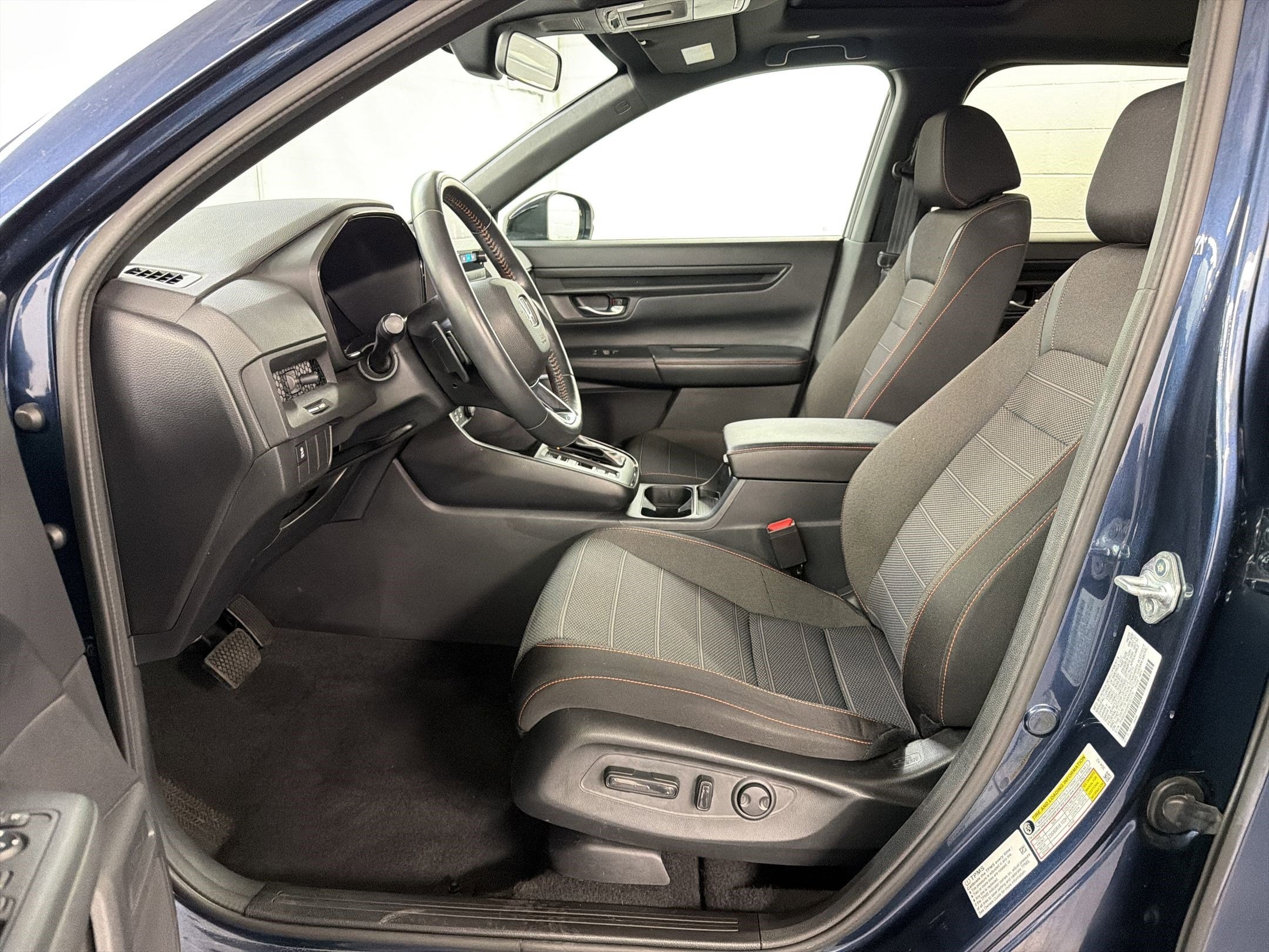 2023 Honda CR-V Hybrid Sport photo 4