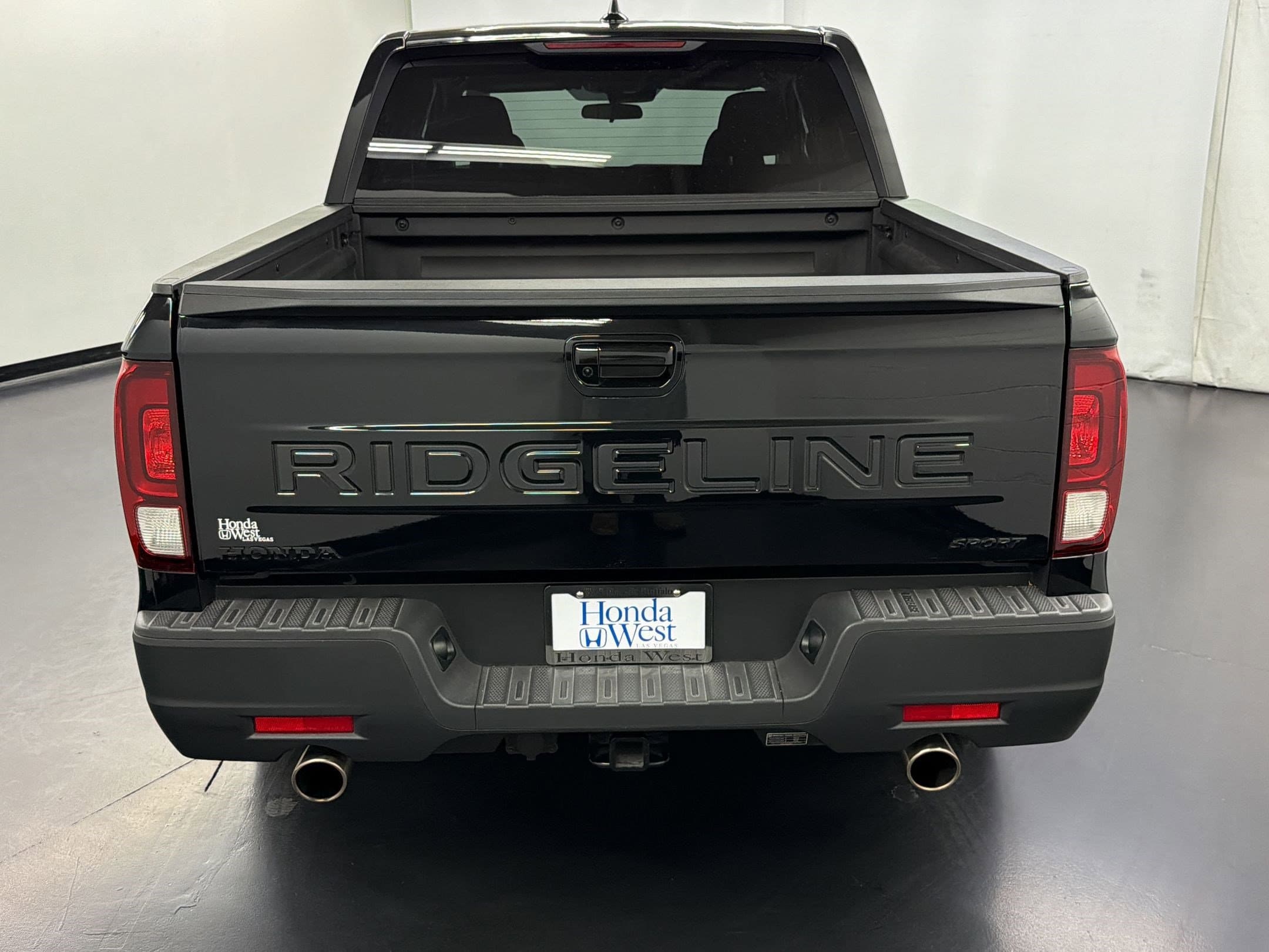 2024 Honda Ridgeline Sport - Photo 10