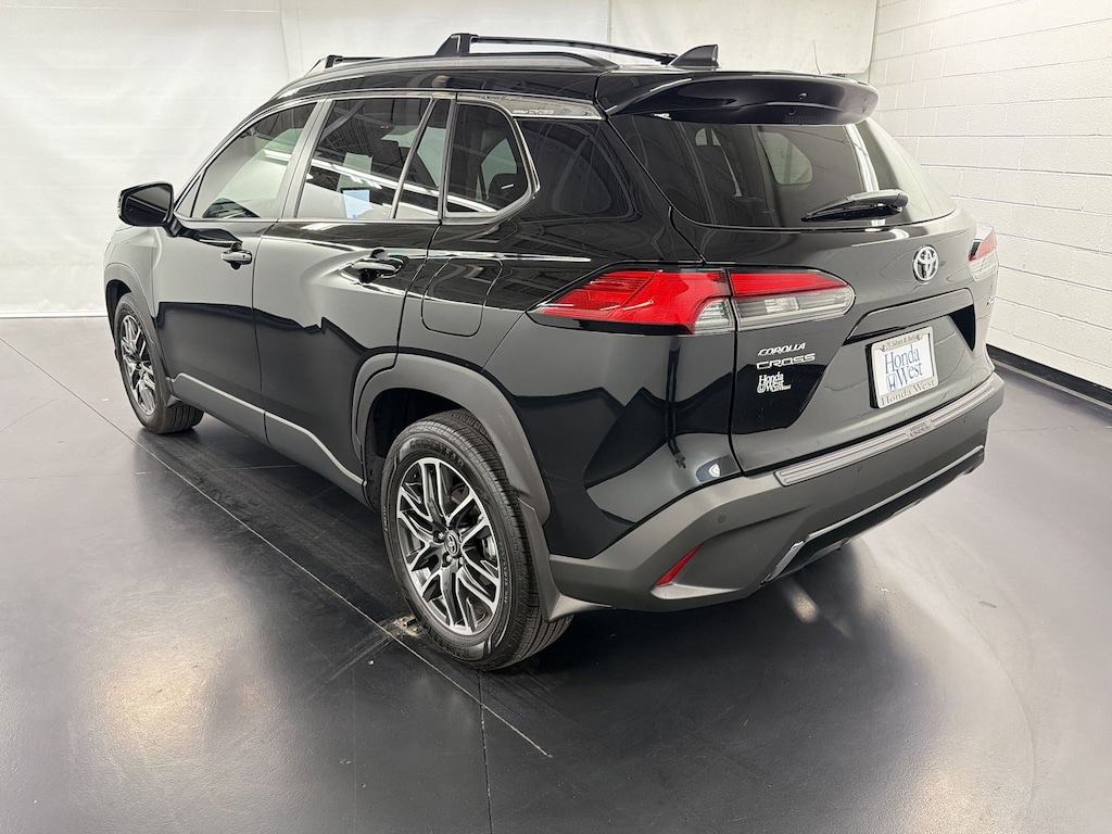 Used 2026 Toyota Corolla Cross XLE SUV