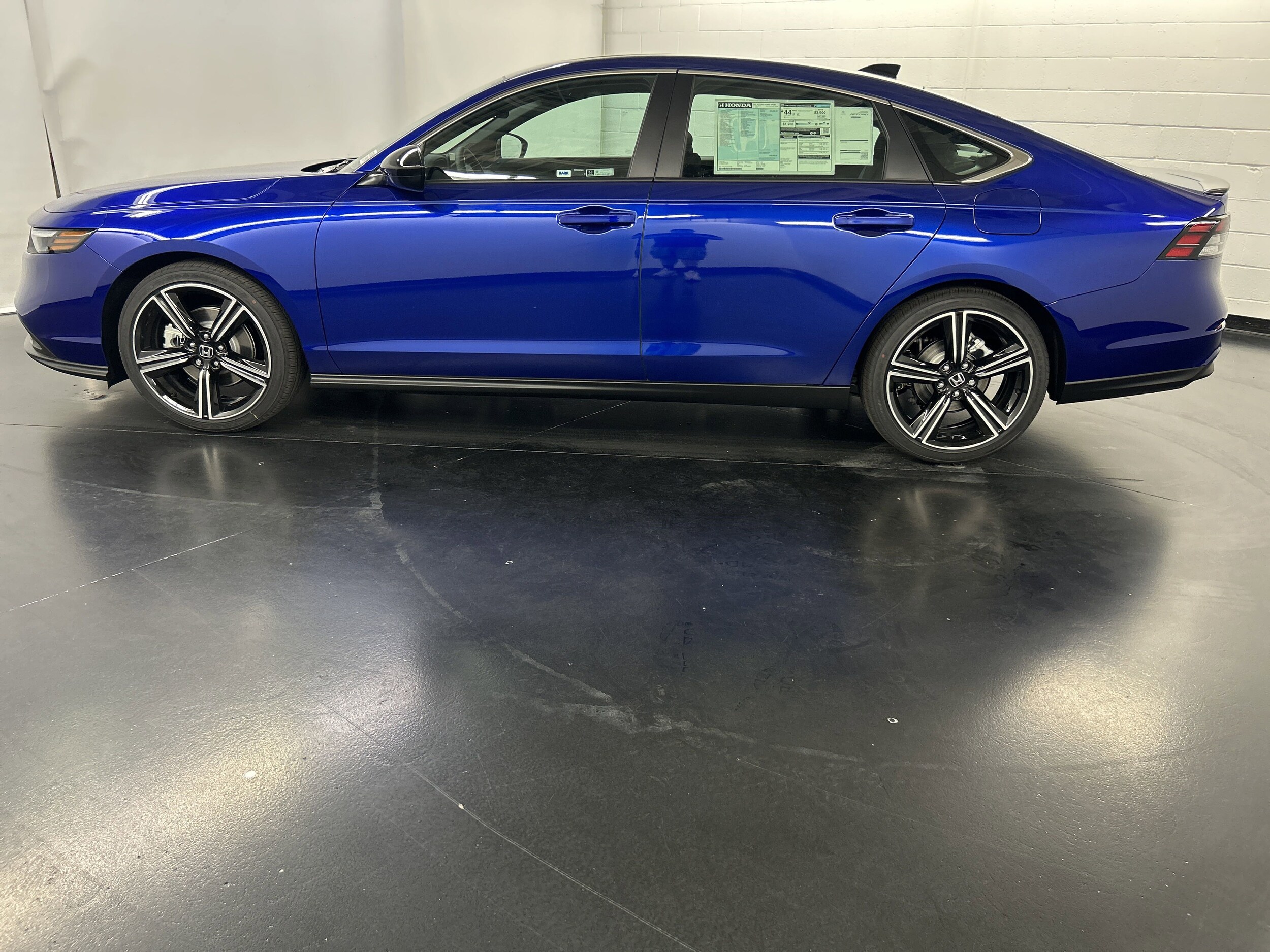 2025 Honda Accord Hybrid Sport photo 3
