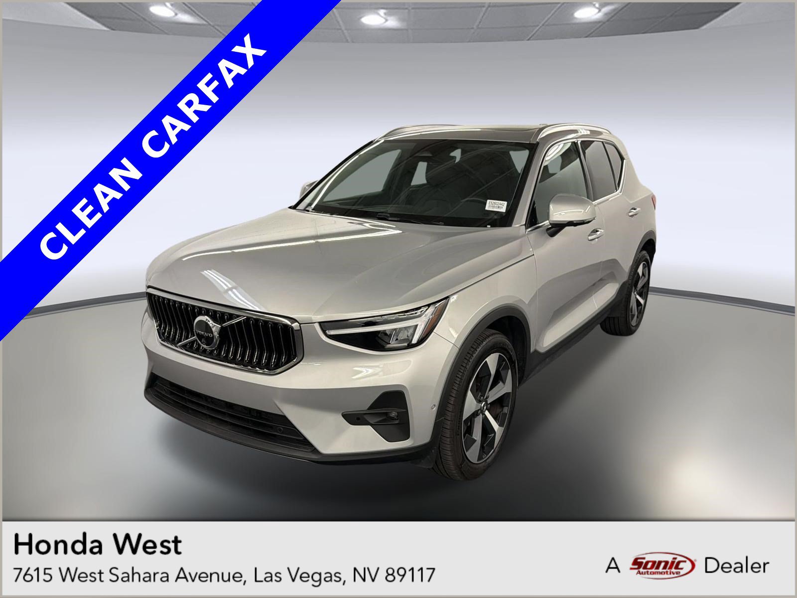XC40 Plus Bright Theme SUV