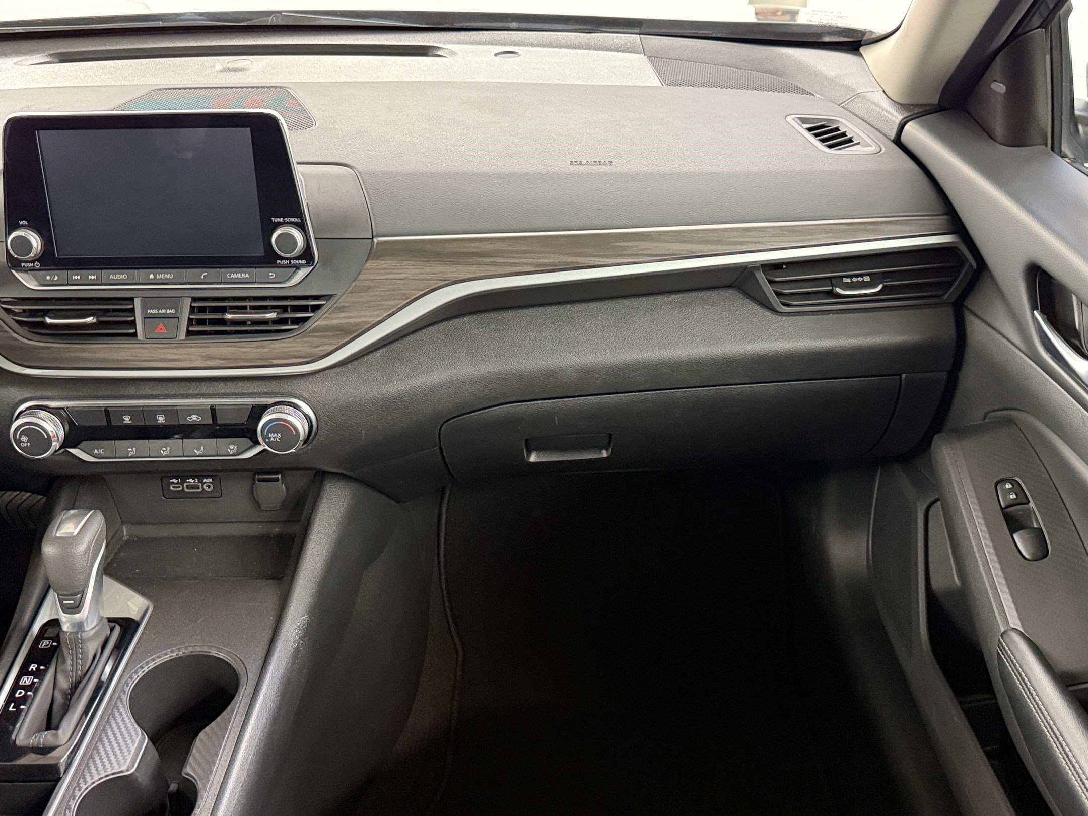 2025 Nissan Altima SV - Photo 28