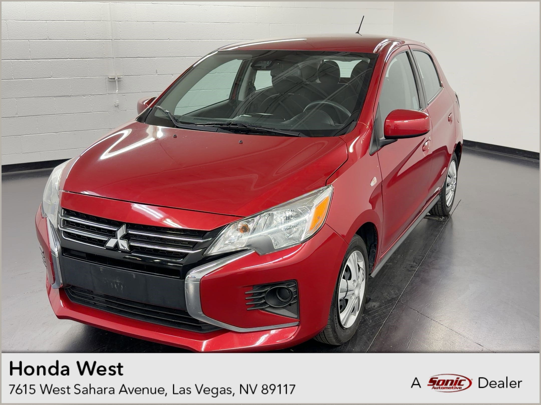 2022 Mitsubishi Mirage ES's photo