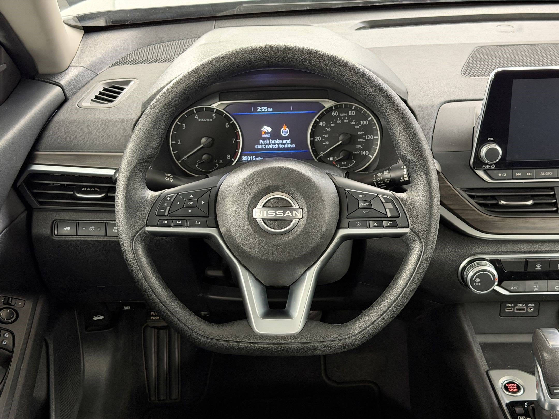 2025 Nissan Altima SV - Photo 11