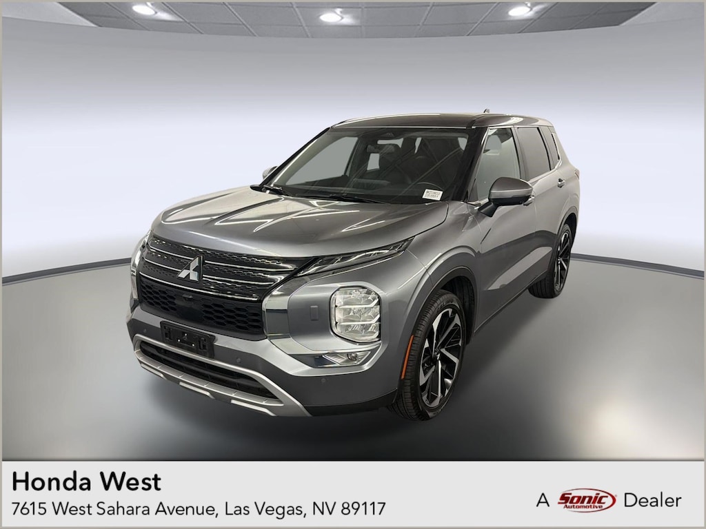 Used 2024 Mitsubishi Outlander SE SUV