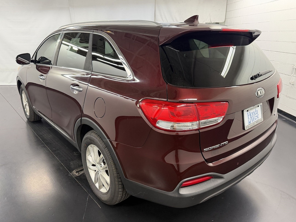 Used 2017 Kia Sorento LX SUV