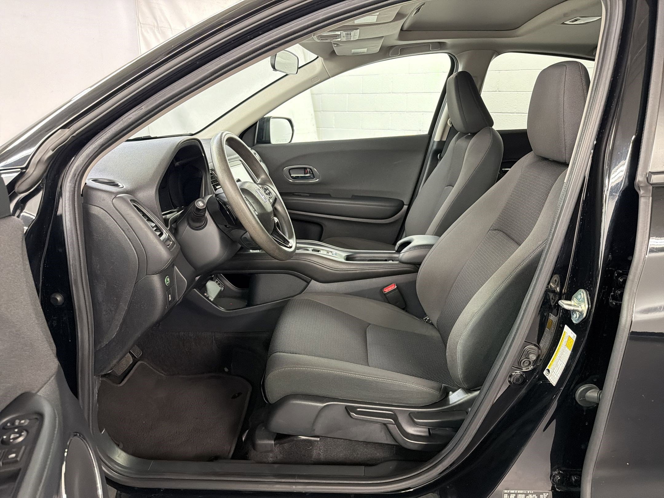 2021 Honda HR-V EX photo 4