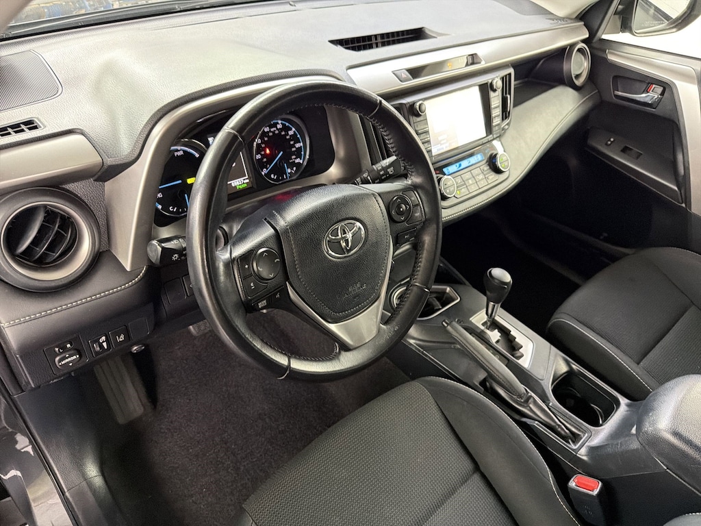 Used 2017 Toyota RAV4 Hybrid XLE SUV