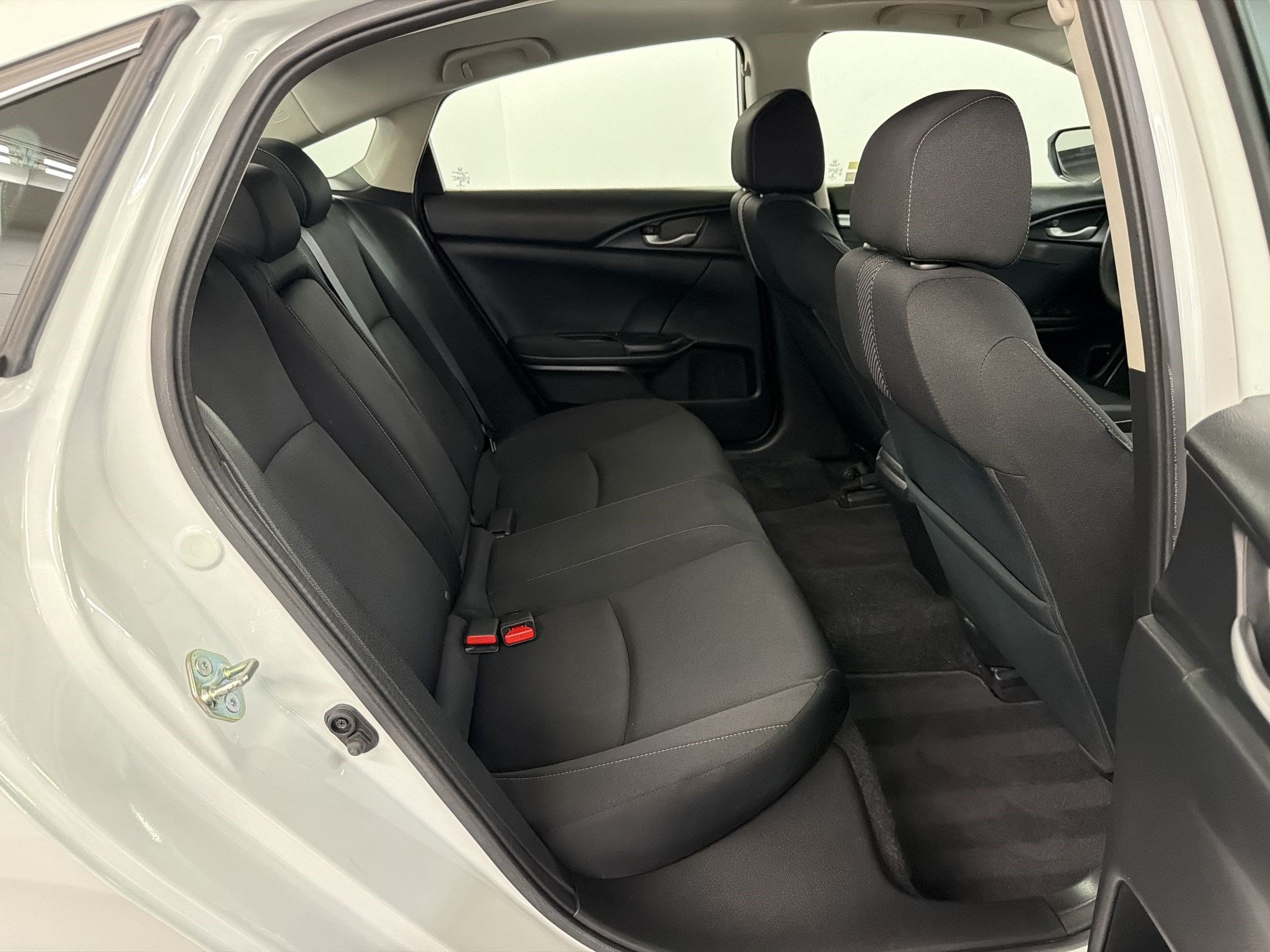 2018 Honda Civic EX - Photo 30