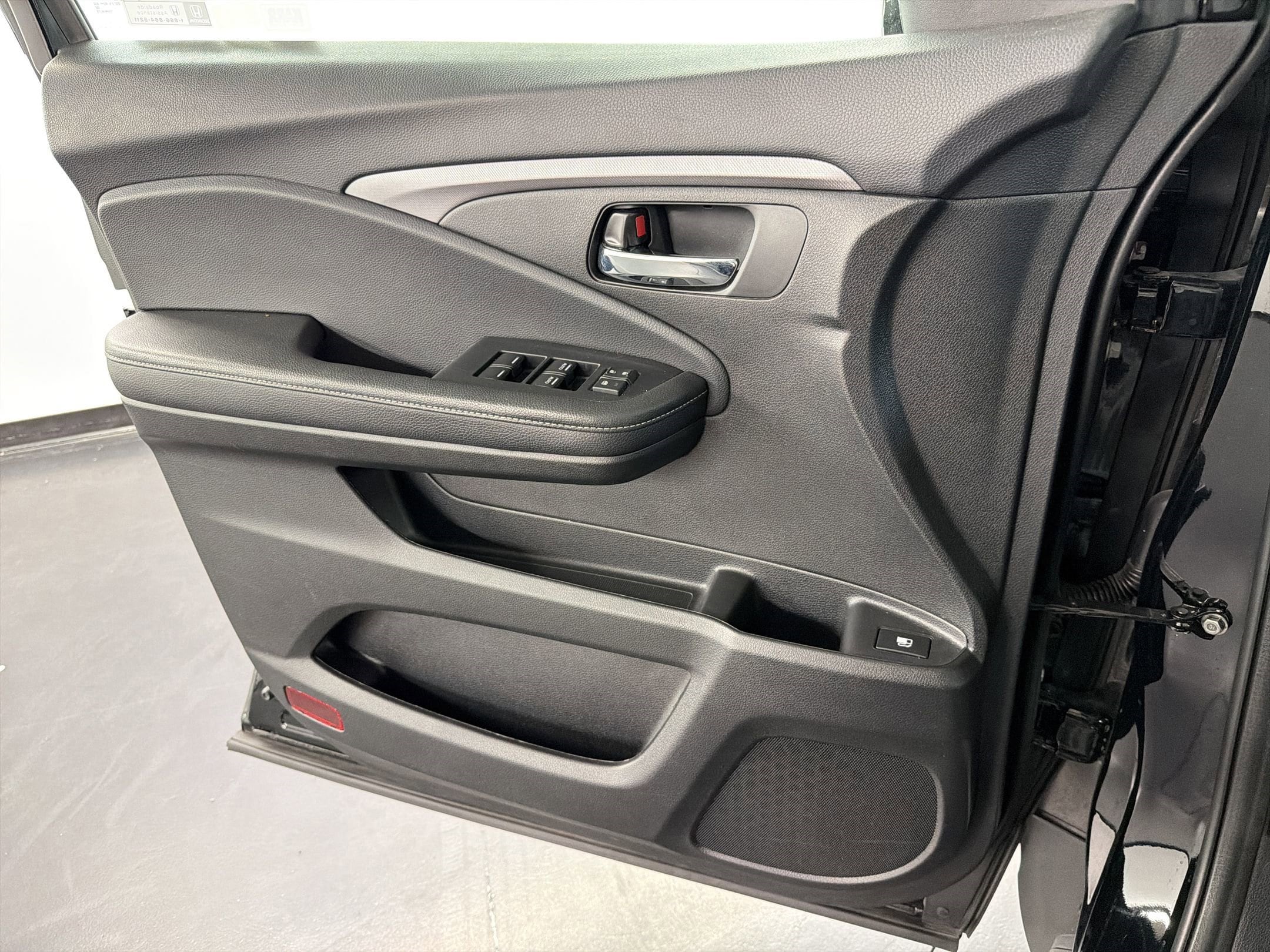 2024 Honda Ridgeline Sport - Photo 19