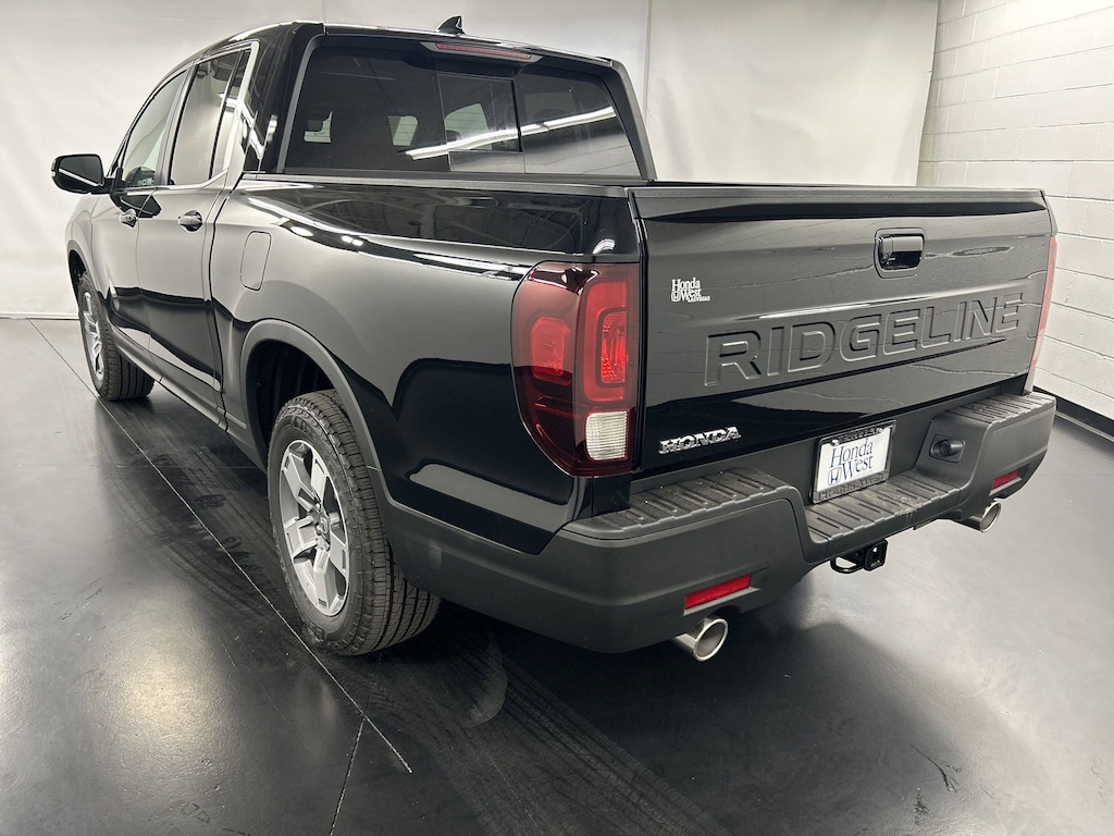 New 2025 Honda Ridgeline RTL Truck Crew Cab