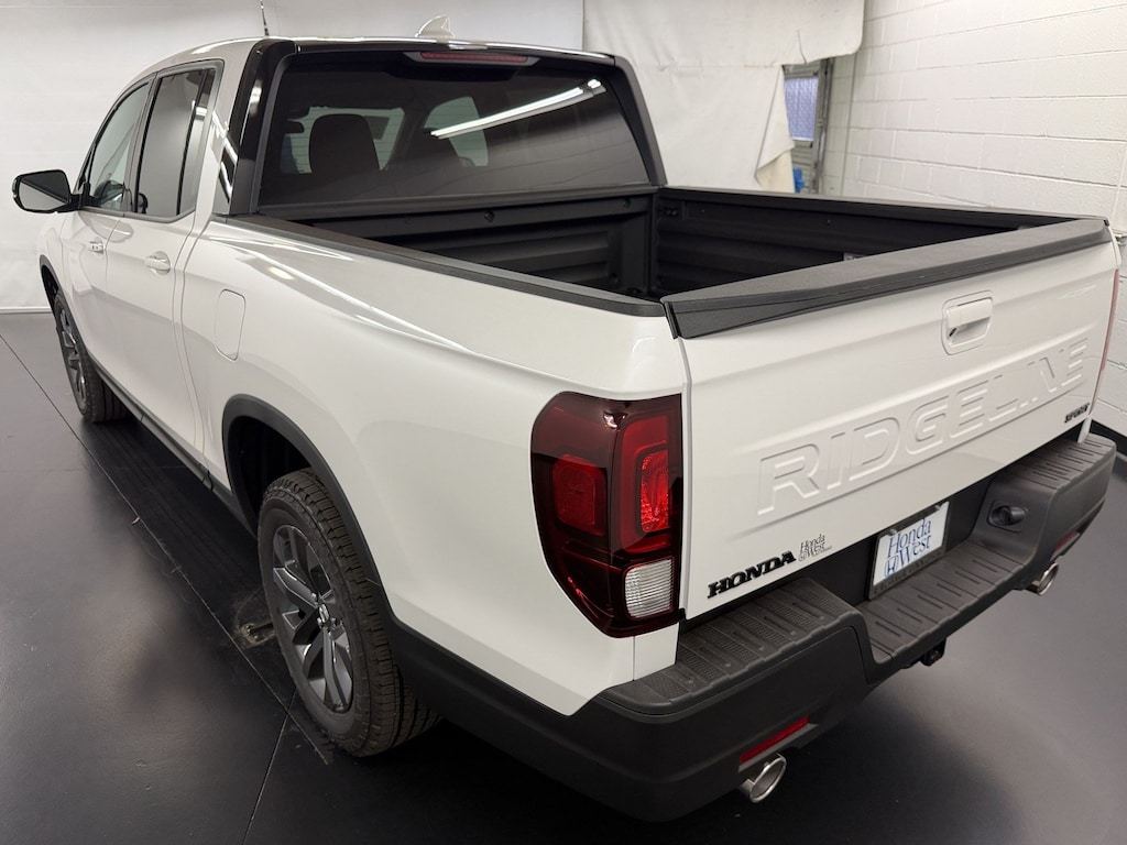 New 2026 Honda Ridgeline Sport Truck Crew Cab