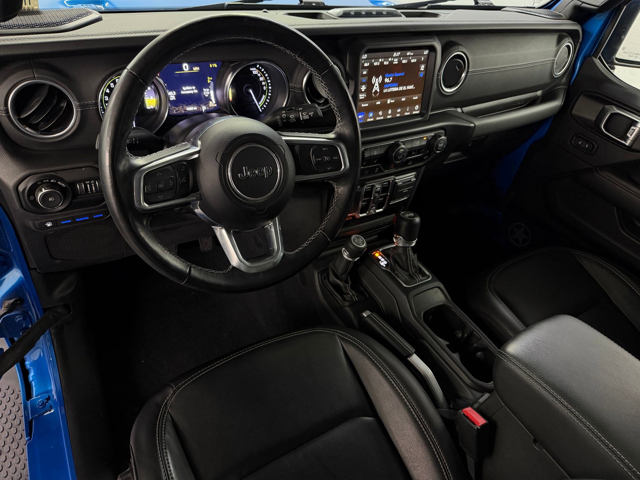 2022 Jeep Wrangler 4xe Unlimited Sahara photo 2