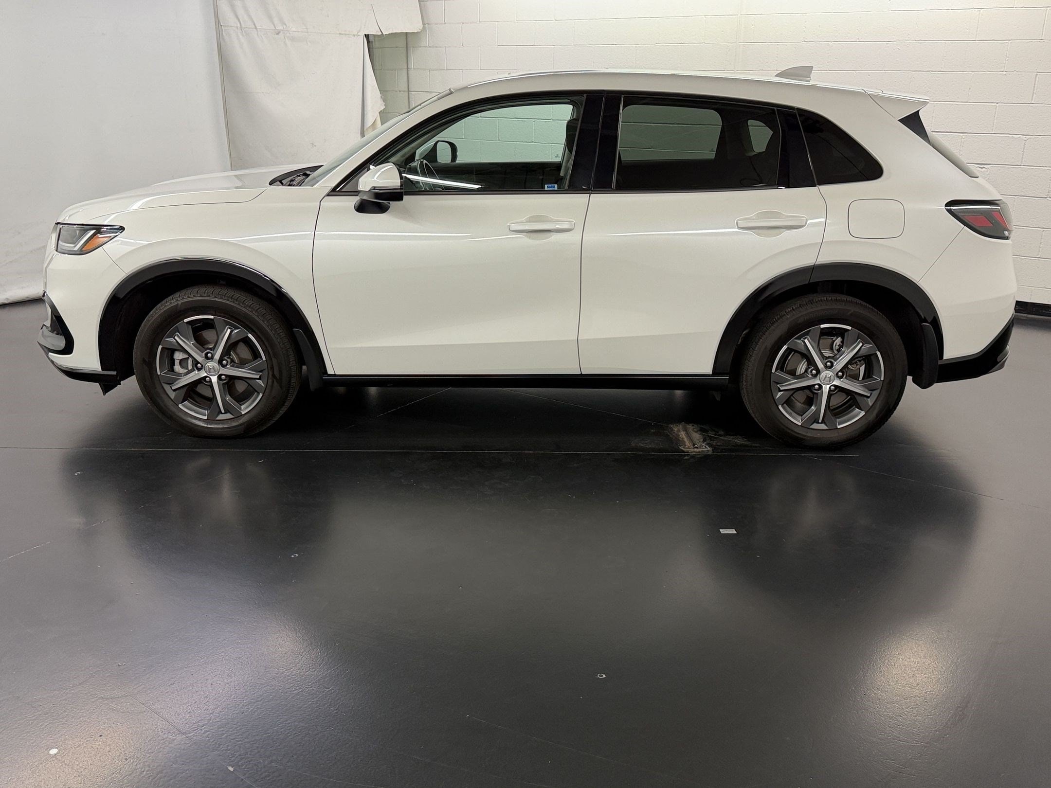 3CZRZ2H70RM745085