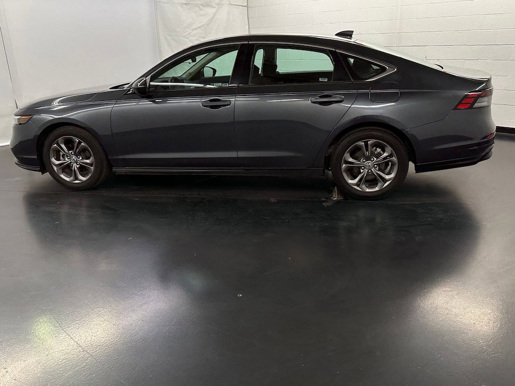 Used 2024 Honda Accord EX Sedan