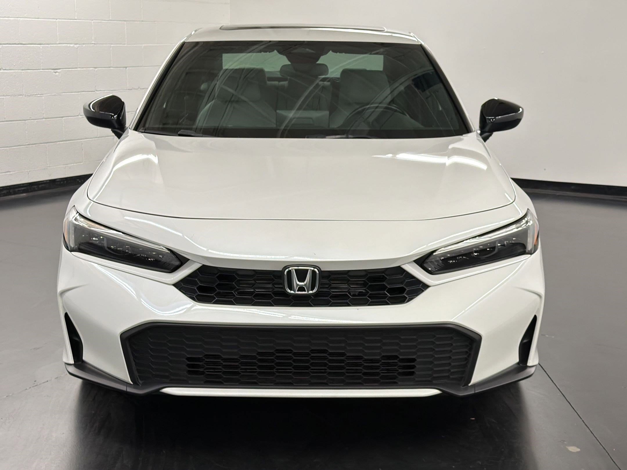 2025 Honda Civic Hybrid Sport photo 5