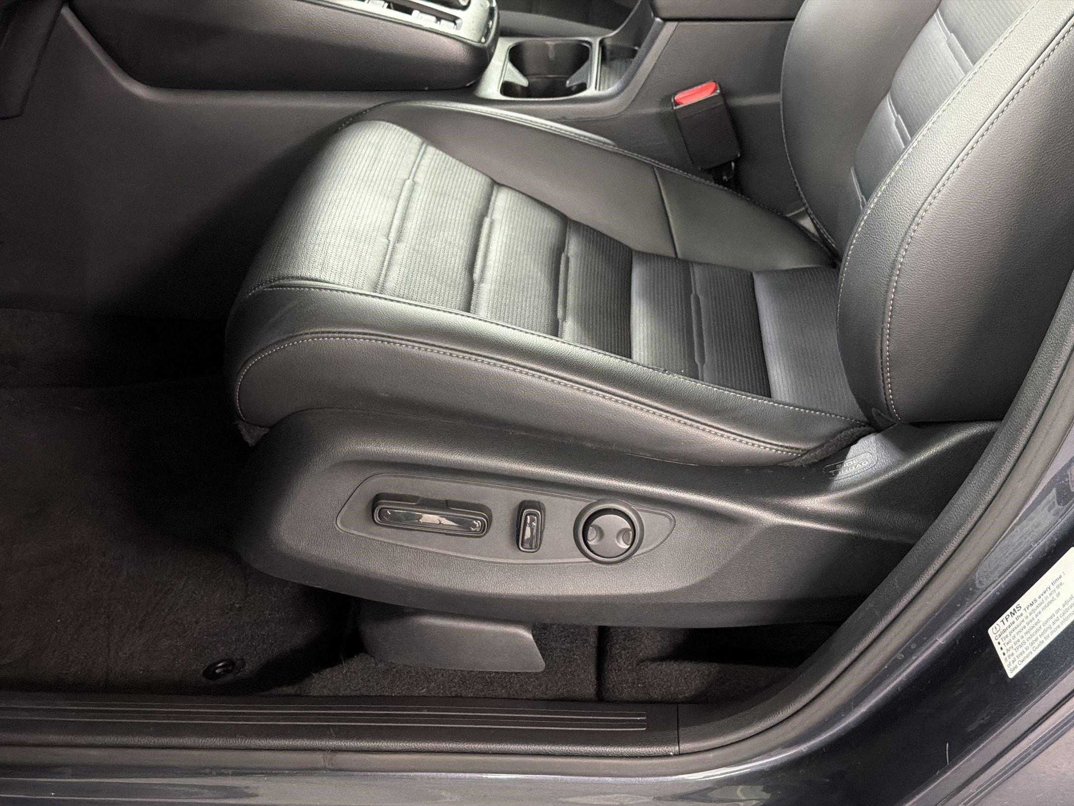 2025 Honda CR-V EX-L - Photo 15