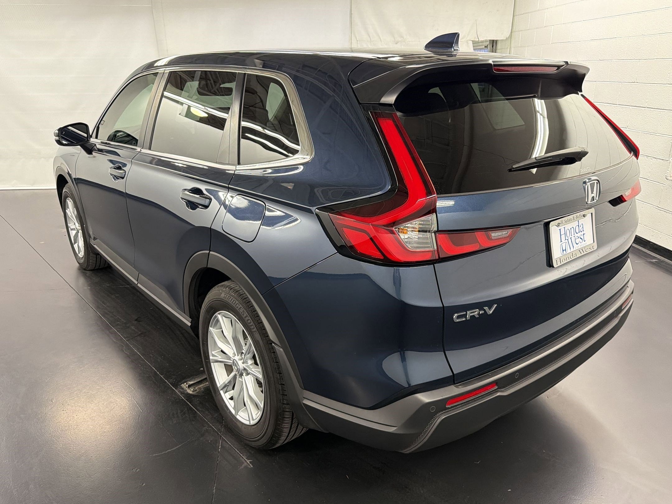 2024 Honda CR-V EX-L photo 2