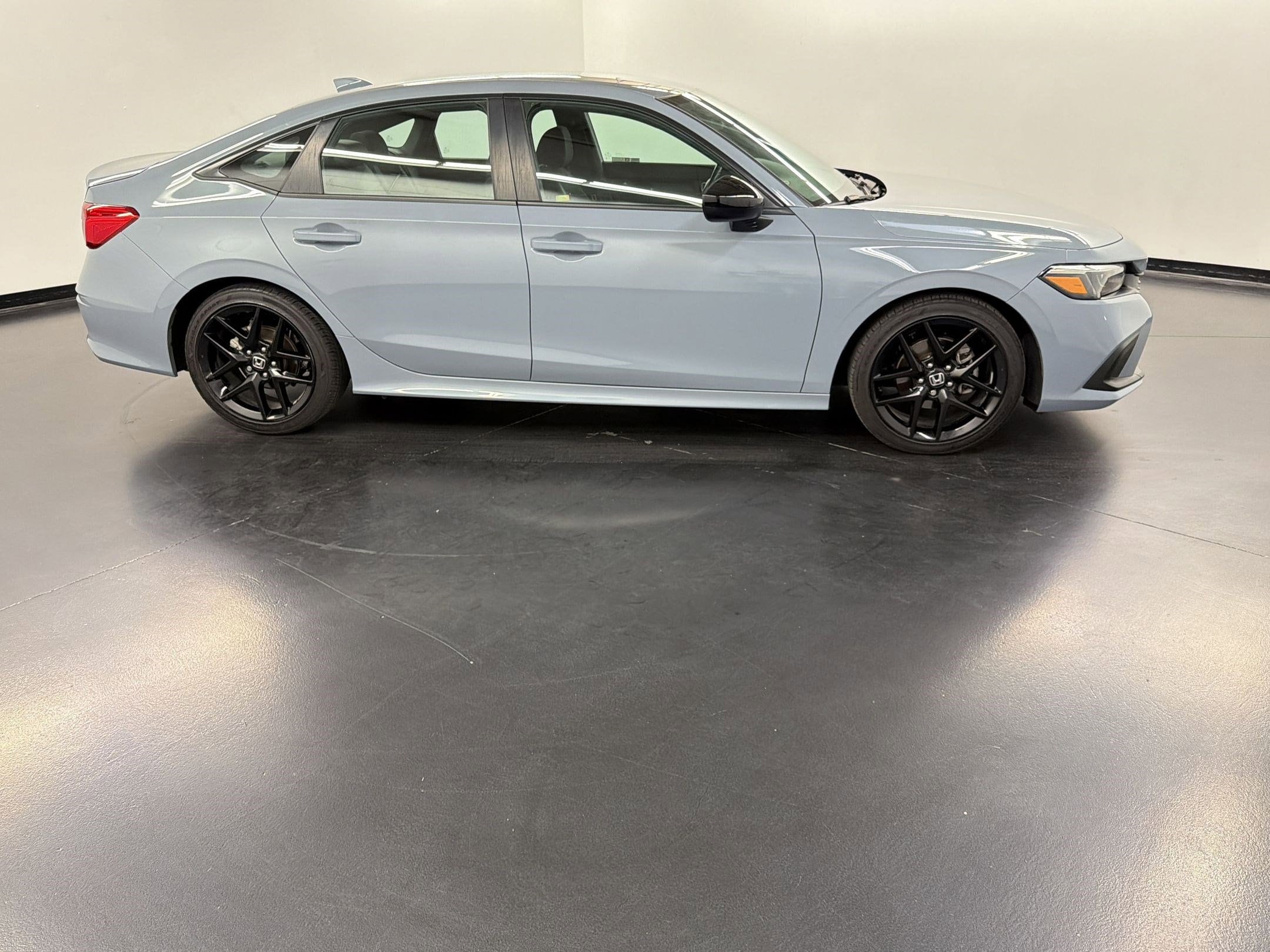 2024 Honda Civic Sport photo 3