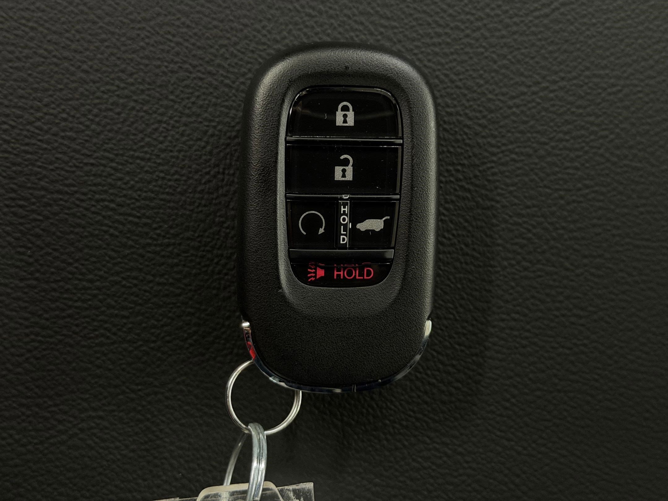 2025 Honda Pilot EX-L - Photo 25