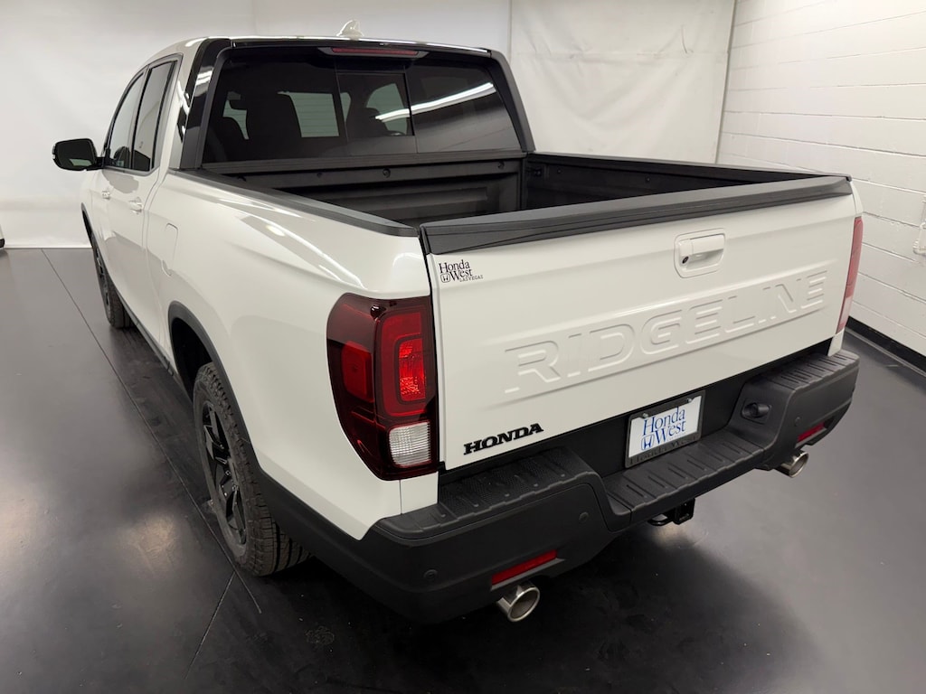 New 2026 Honda Ridgeline Black Edition Truck Crew Cab