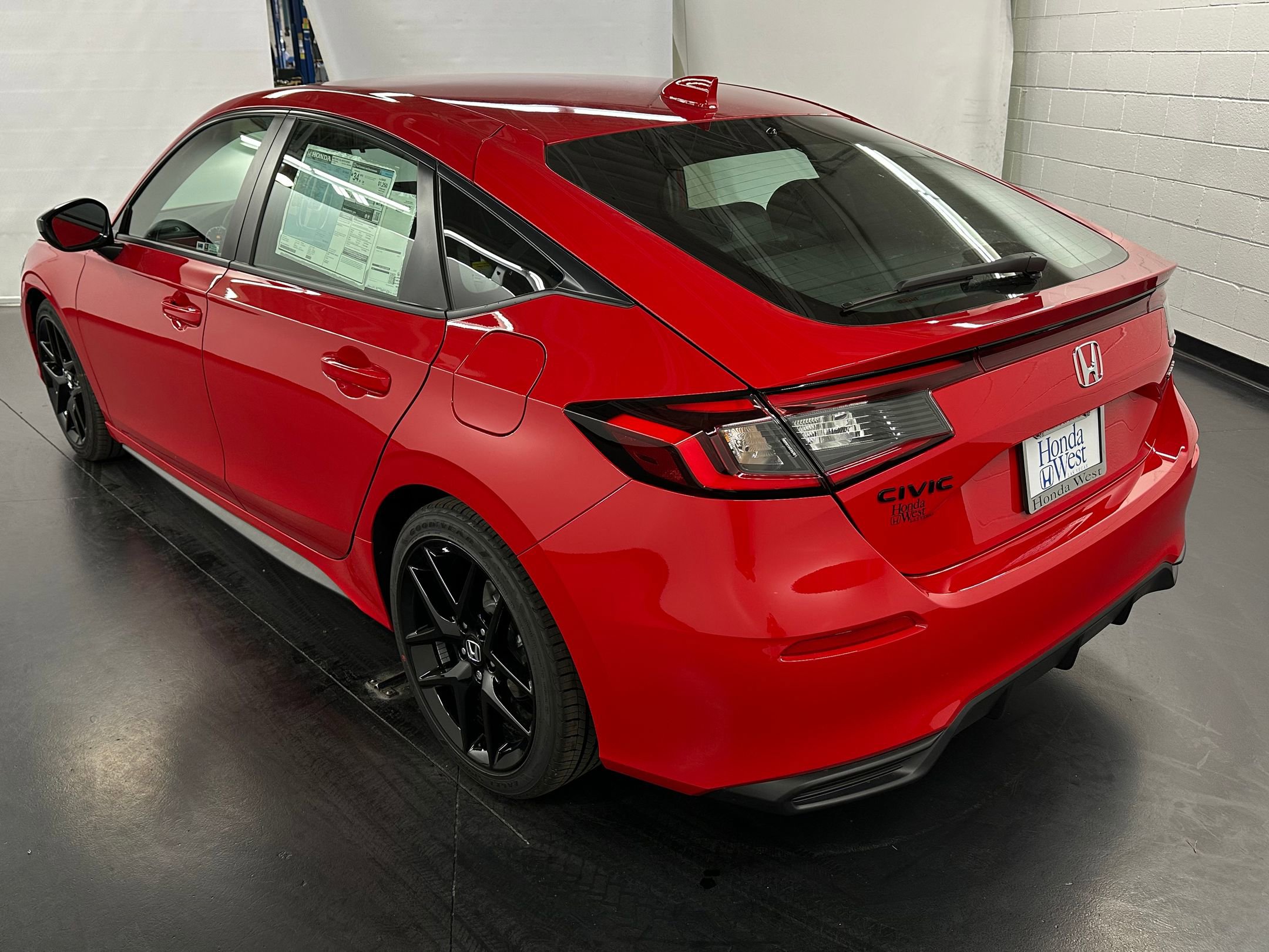 2026 Honda Civic Sport Hatchback photo 3