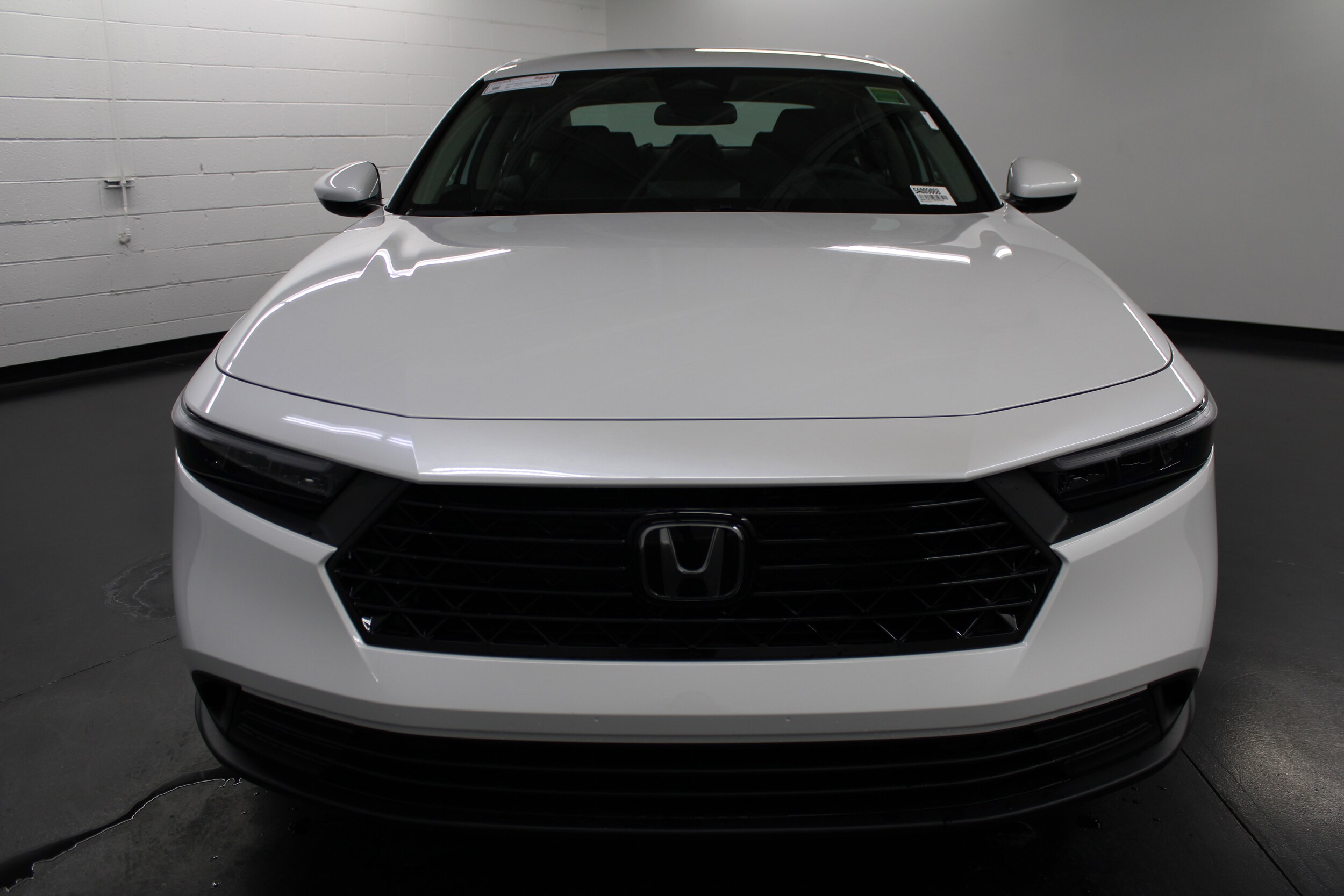 2025 Honda Accord LX photo 2