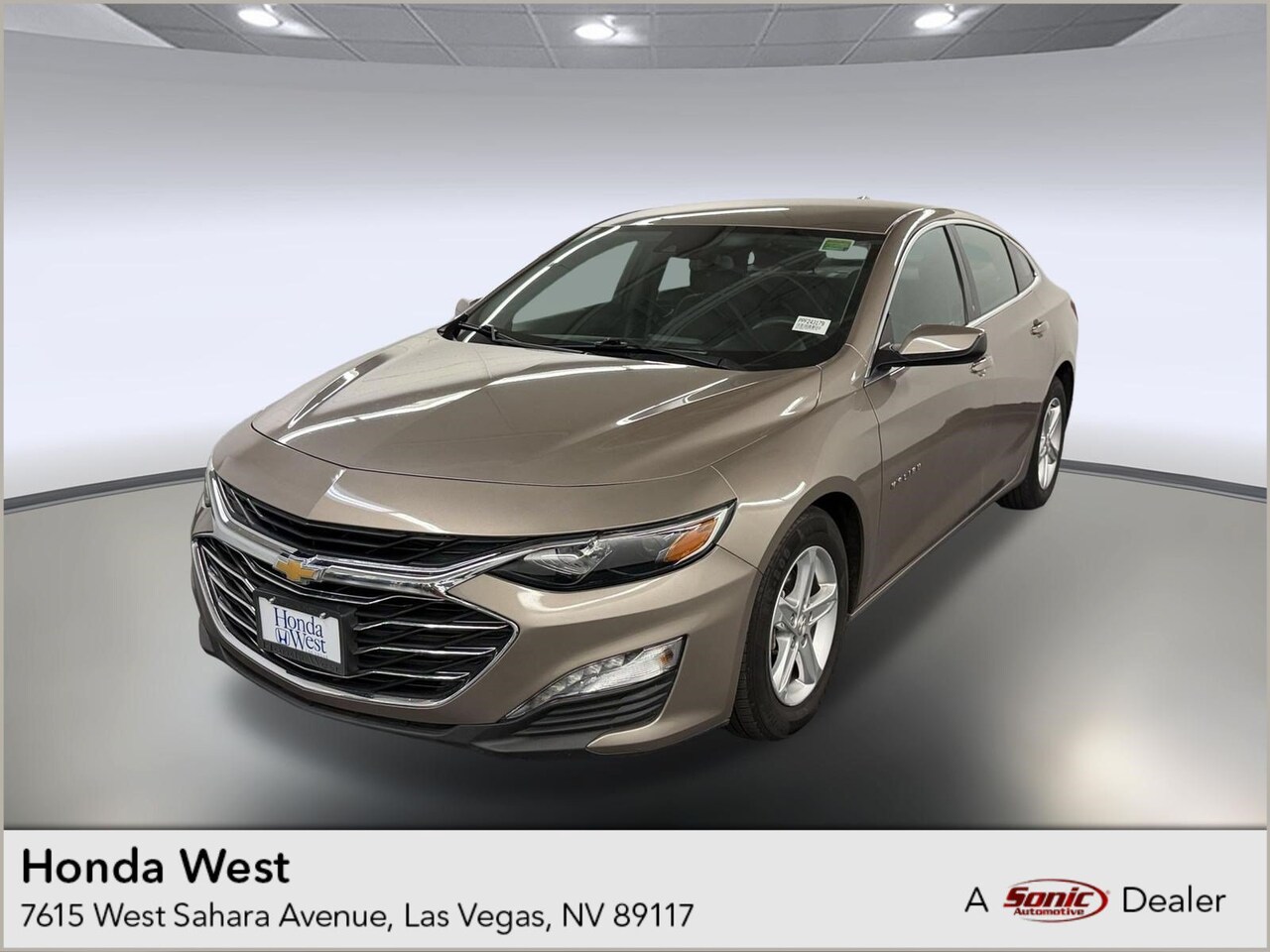 2023 Chevrolet Malibu LT — photo 1 of 1