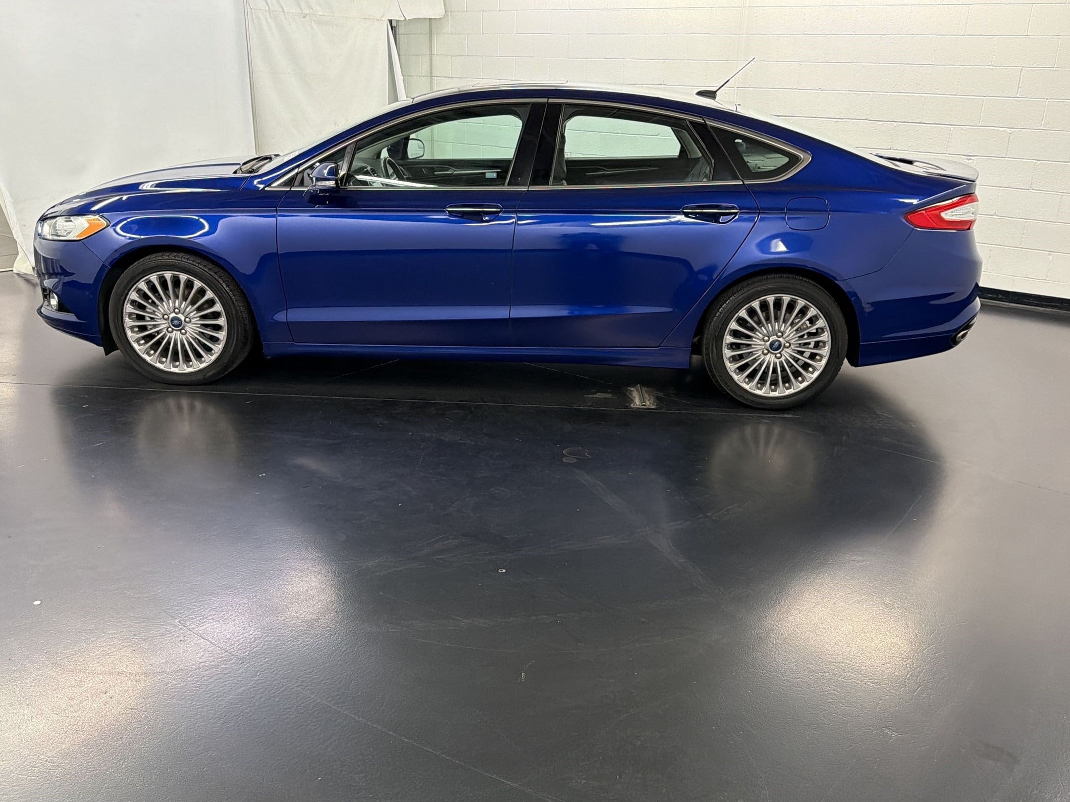 Fusion Titanium Sedan