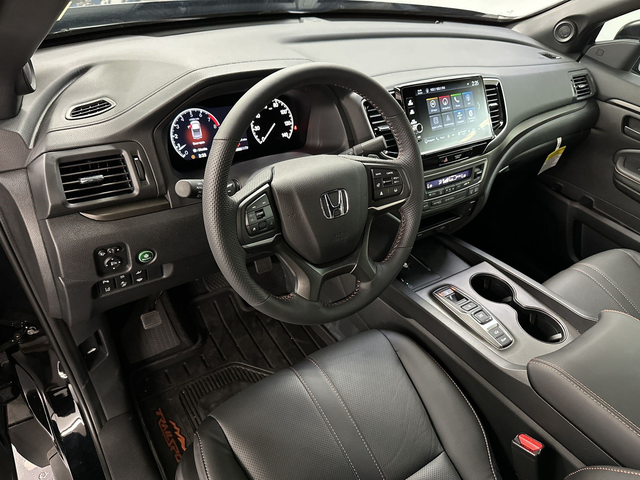 2026 Honda Ridgeline TrailSport - Photo 4