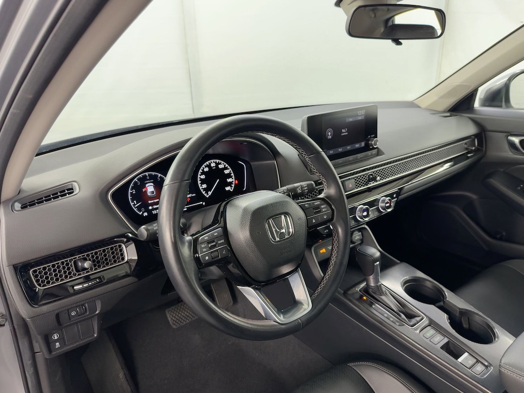 Used 2024 Honda Civic EX-L Hatchback