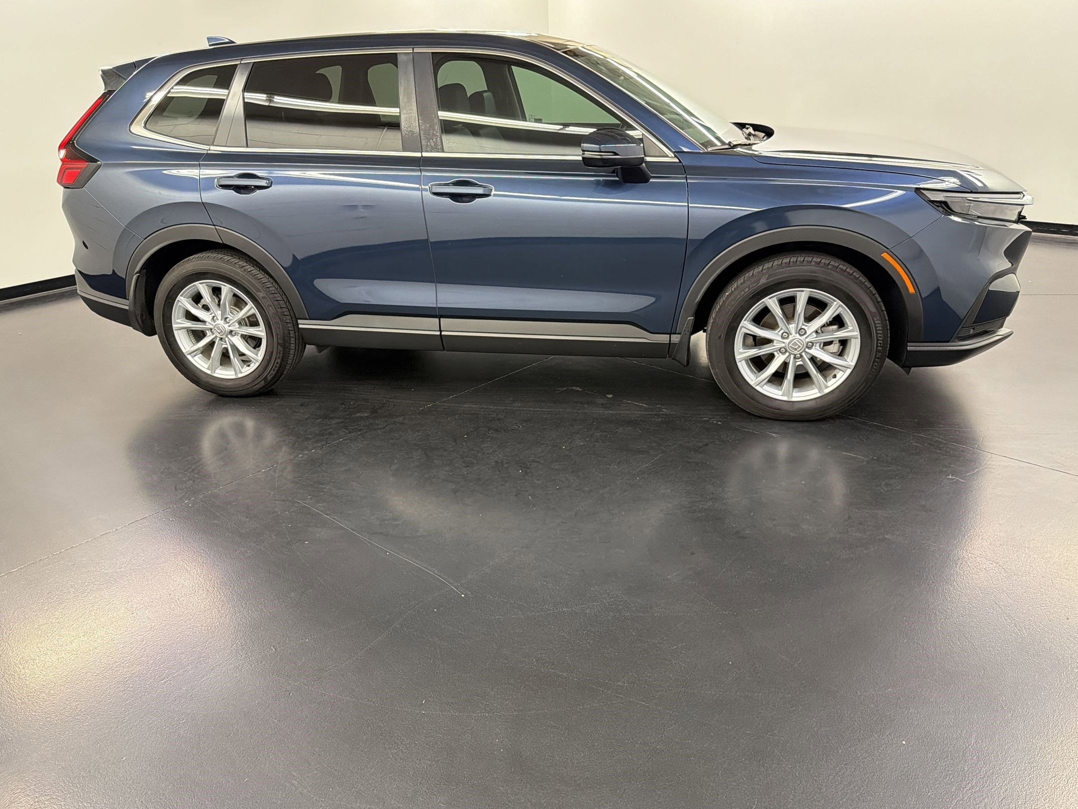 2024 Honda CR-V EX-L photo 3