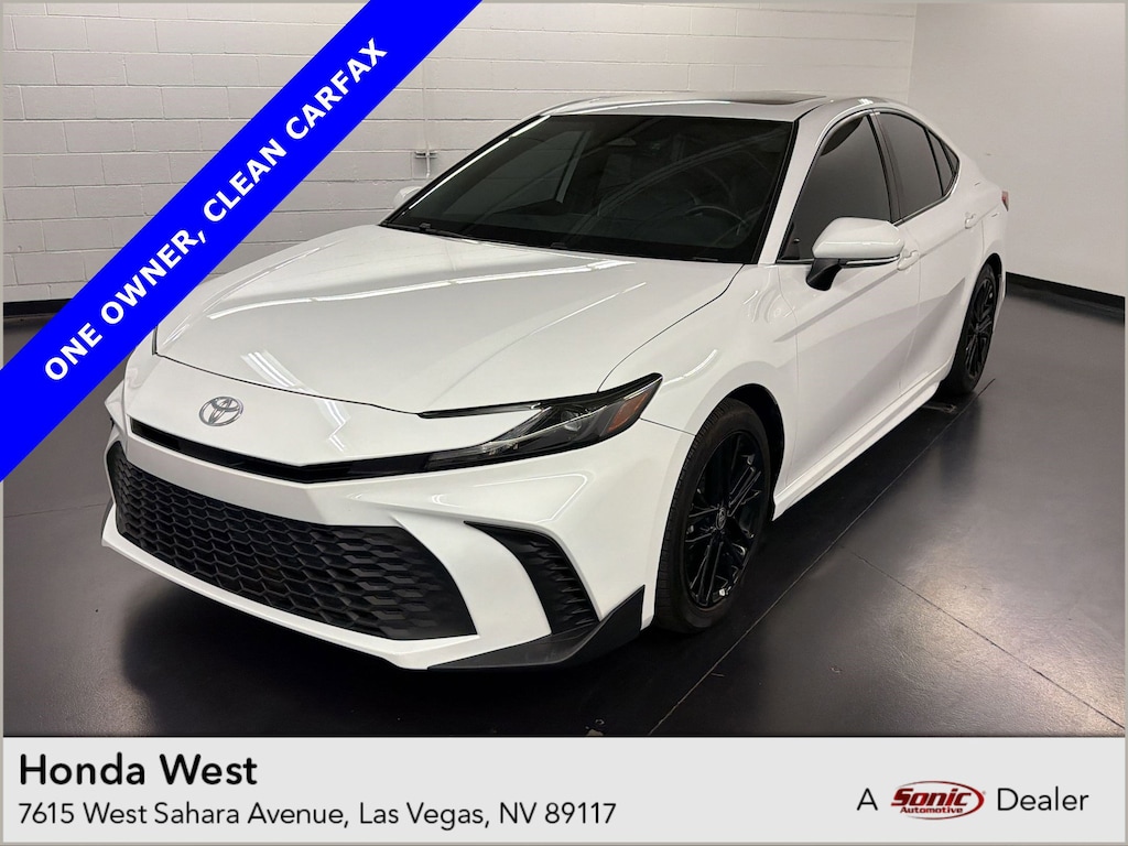 Used 2025 Toyota Camry SE Sedan