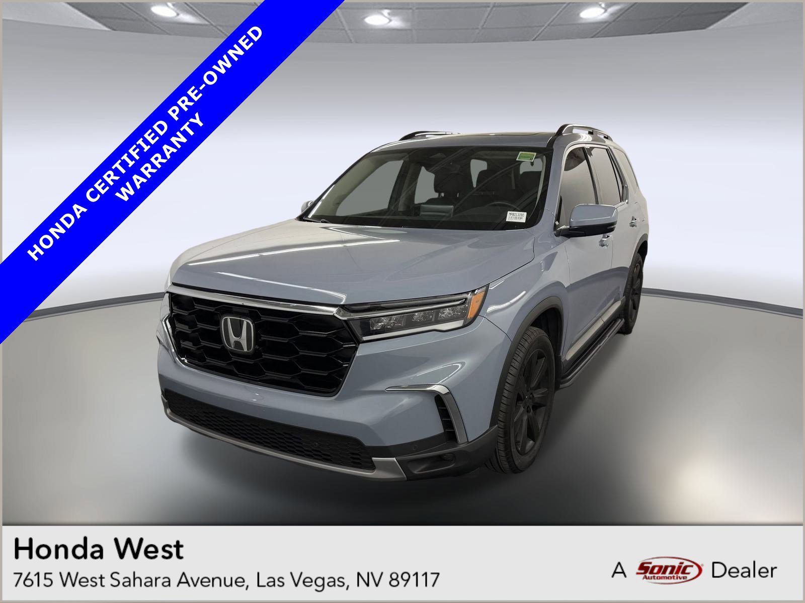 2023 Honda Pilot Touring's photo