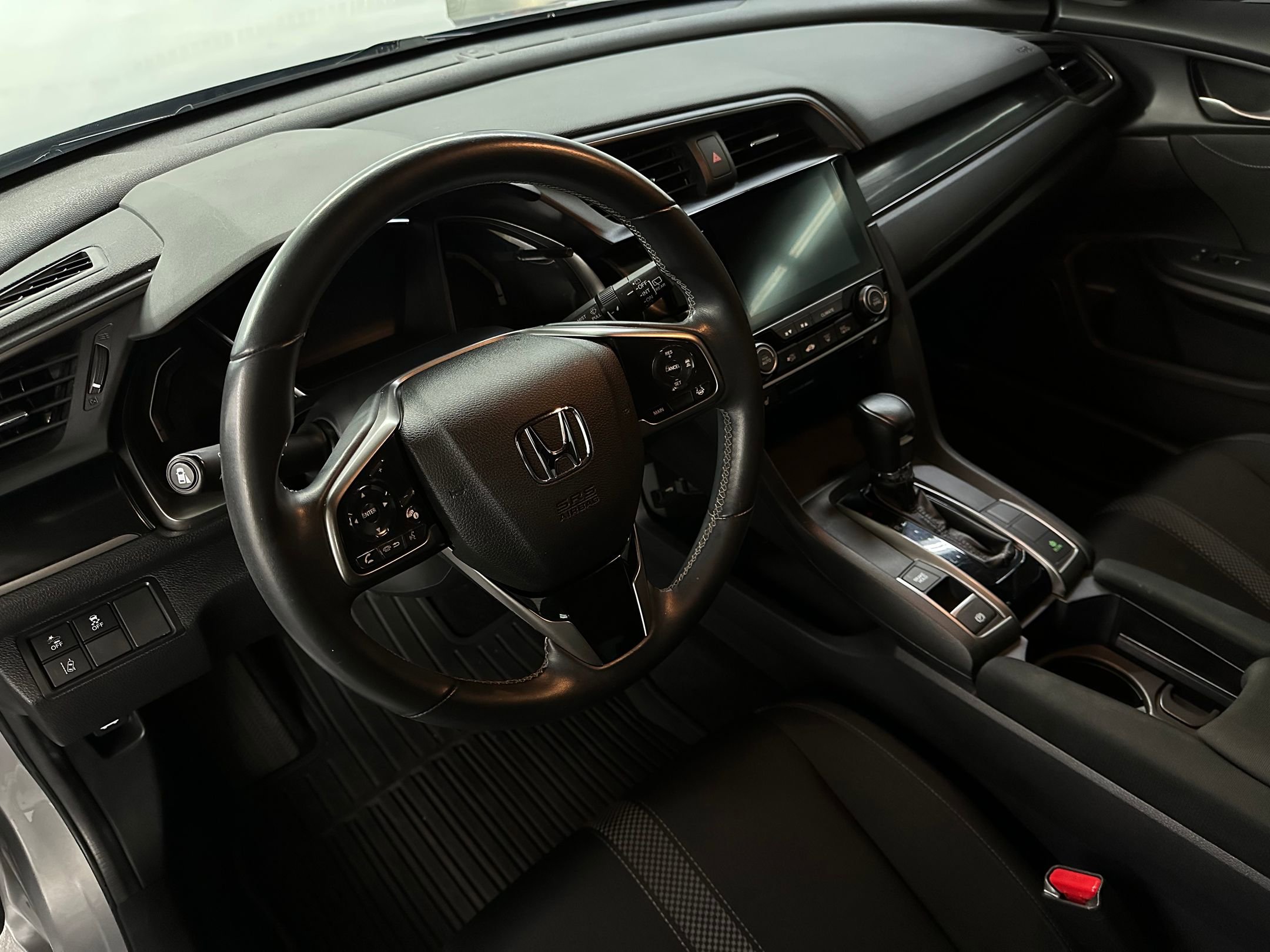 2021 Honda Civic EX Hatchback photo 4