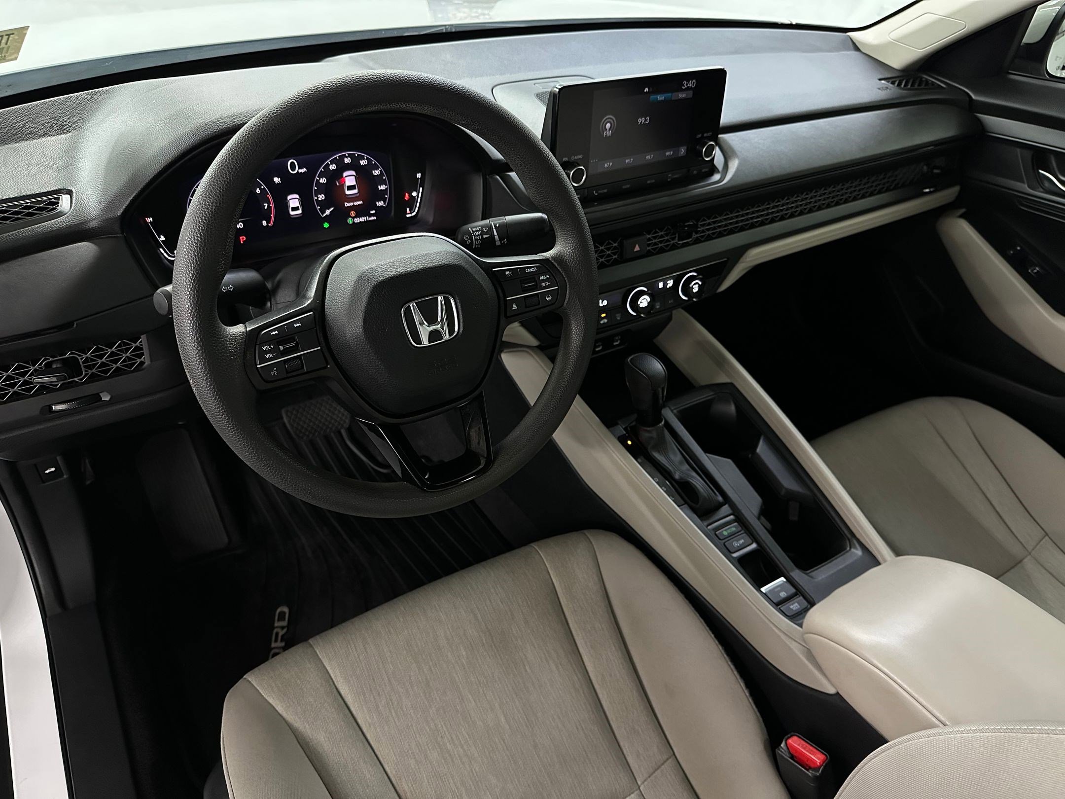 2023 Honda Accord LX photo 2