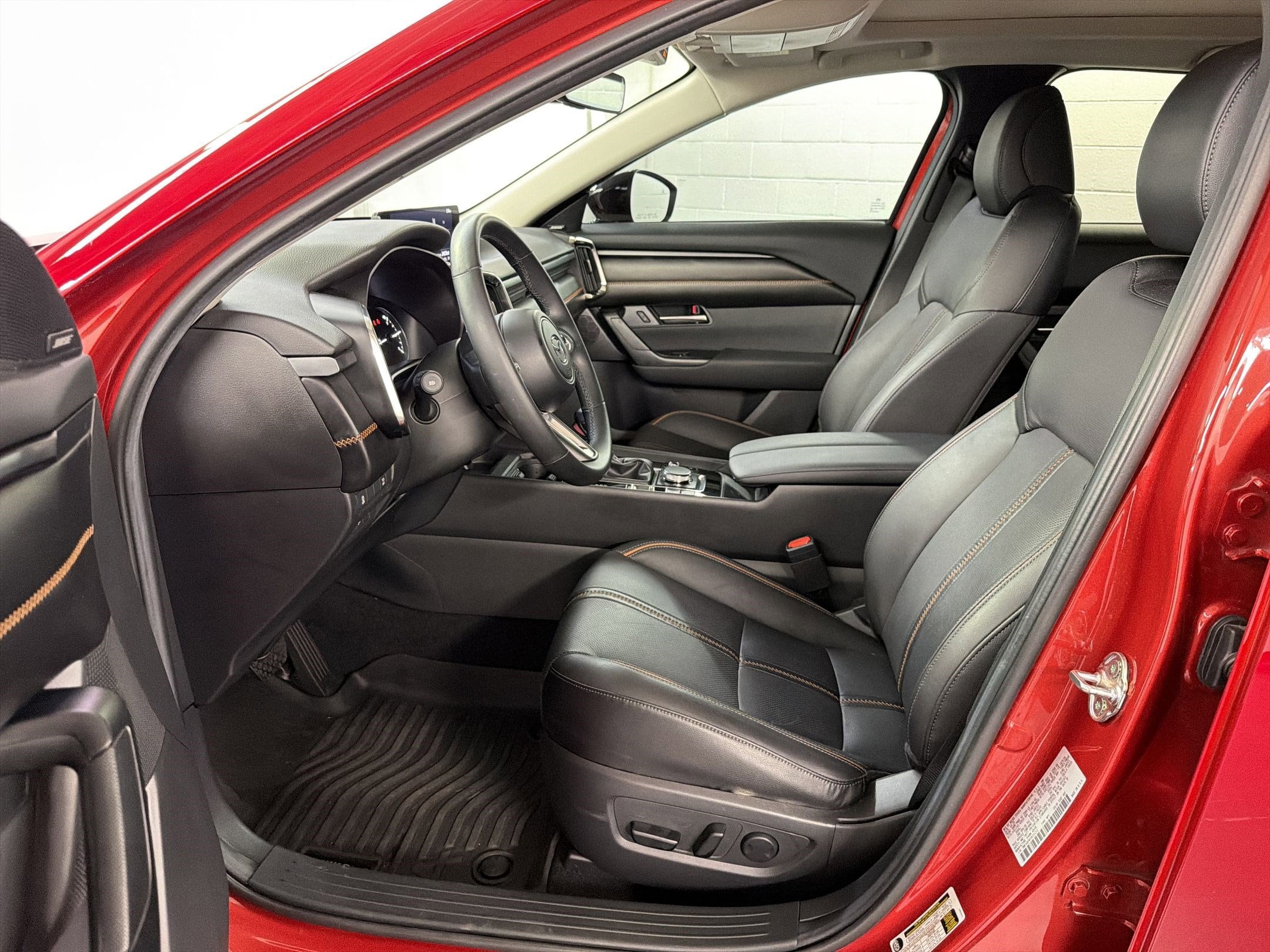 2025 Mazda CX-50 2.5 S Premium Plus Package photo 5