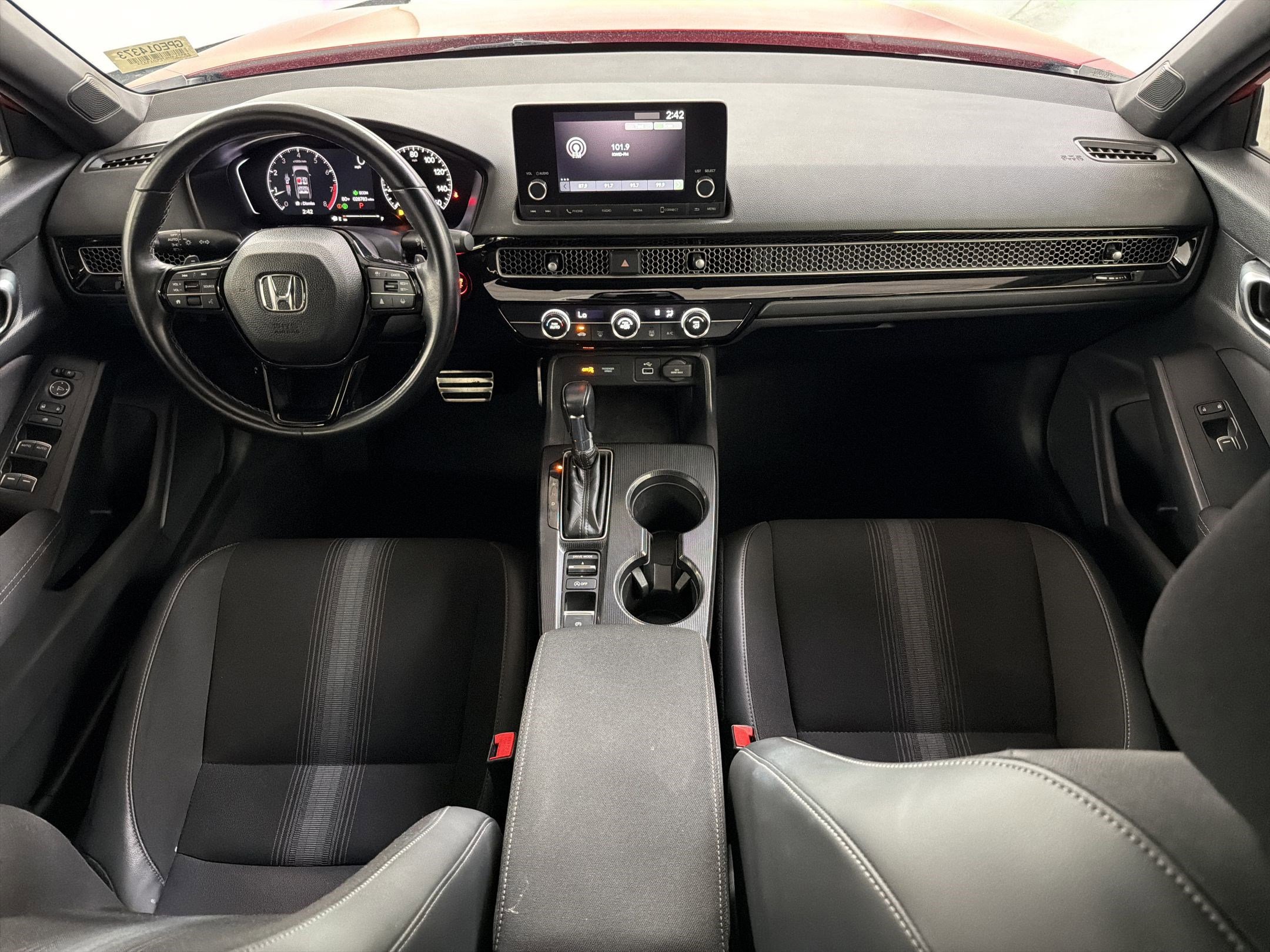 2023 Honda Civic Hatchback Sport - Photo 16