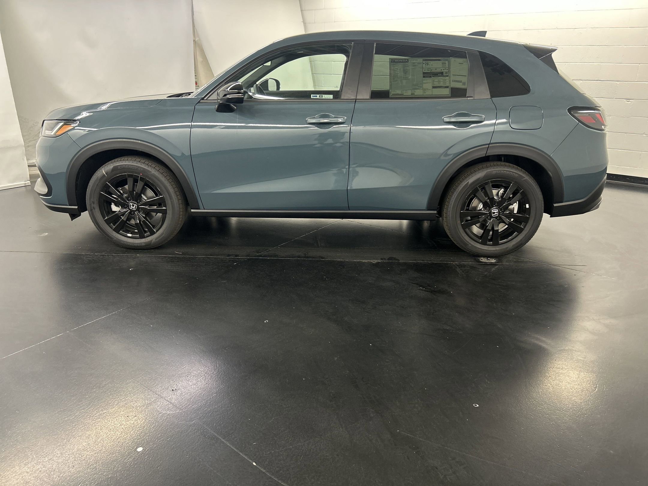 2026 Honda HR-V Sport photo 2