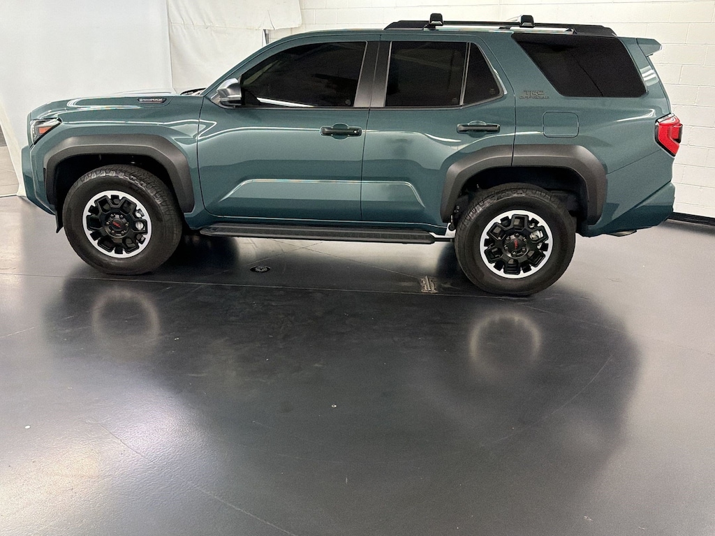 Used 2025 Toyota 4Runner i-FORCE MAX Hybrid TRD Off Road SUV