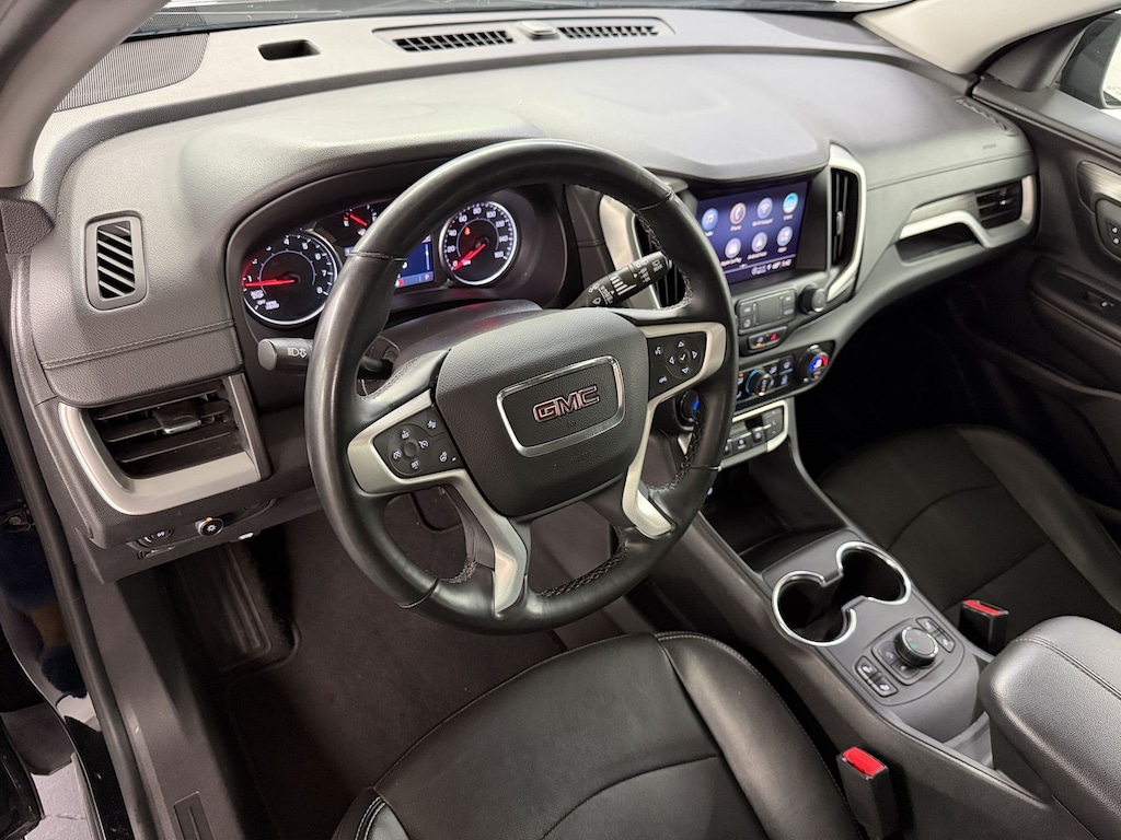 Used 2024 GMC Terrain SLT SUV