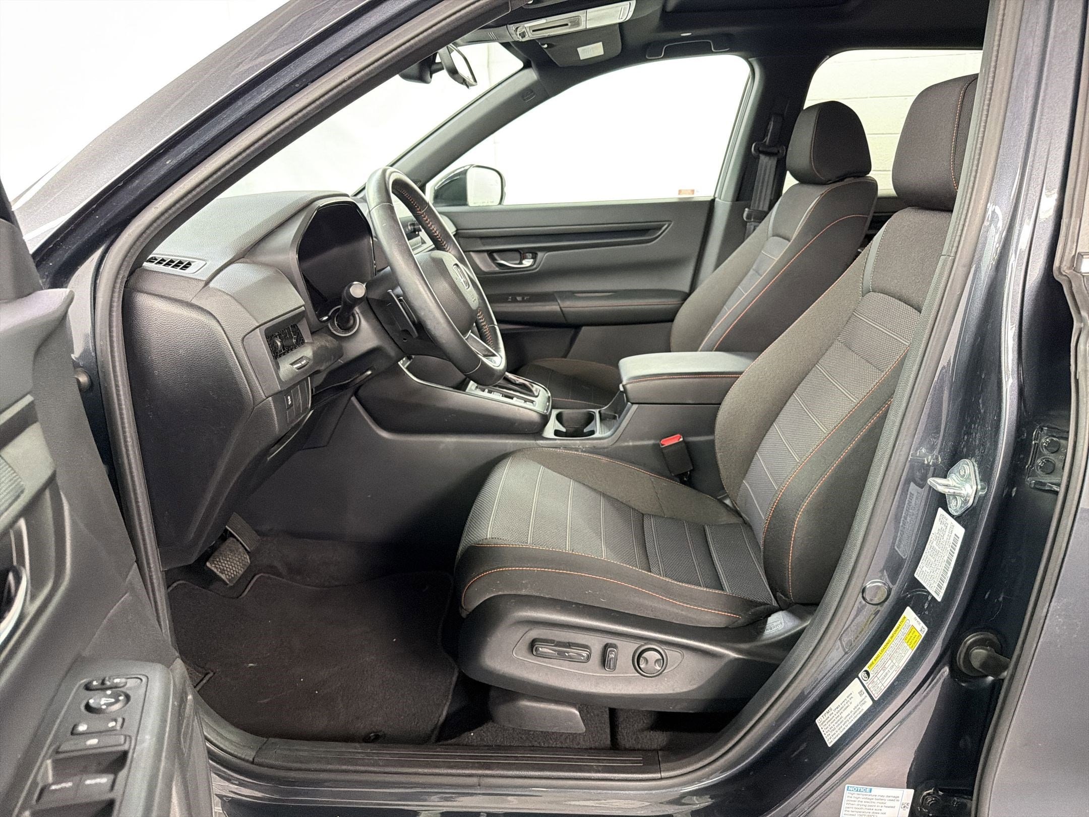 2025 Honda CR-V Hybrid Sport photo 4