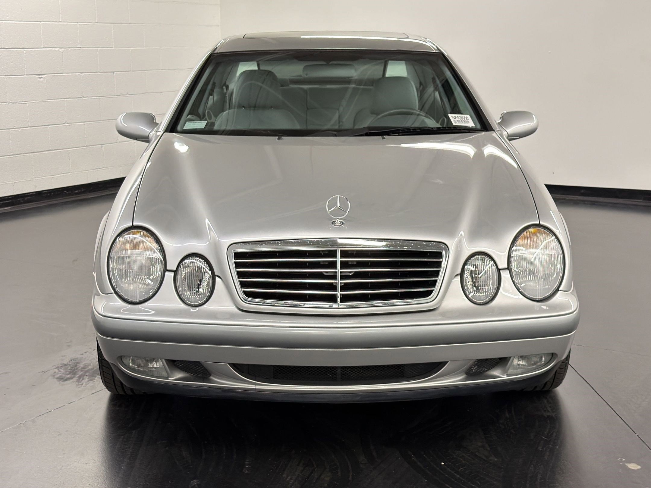 1998 Mercedes-Benz CLK-Class 2dr Coupe photo 5