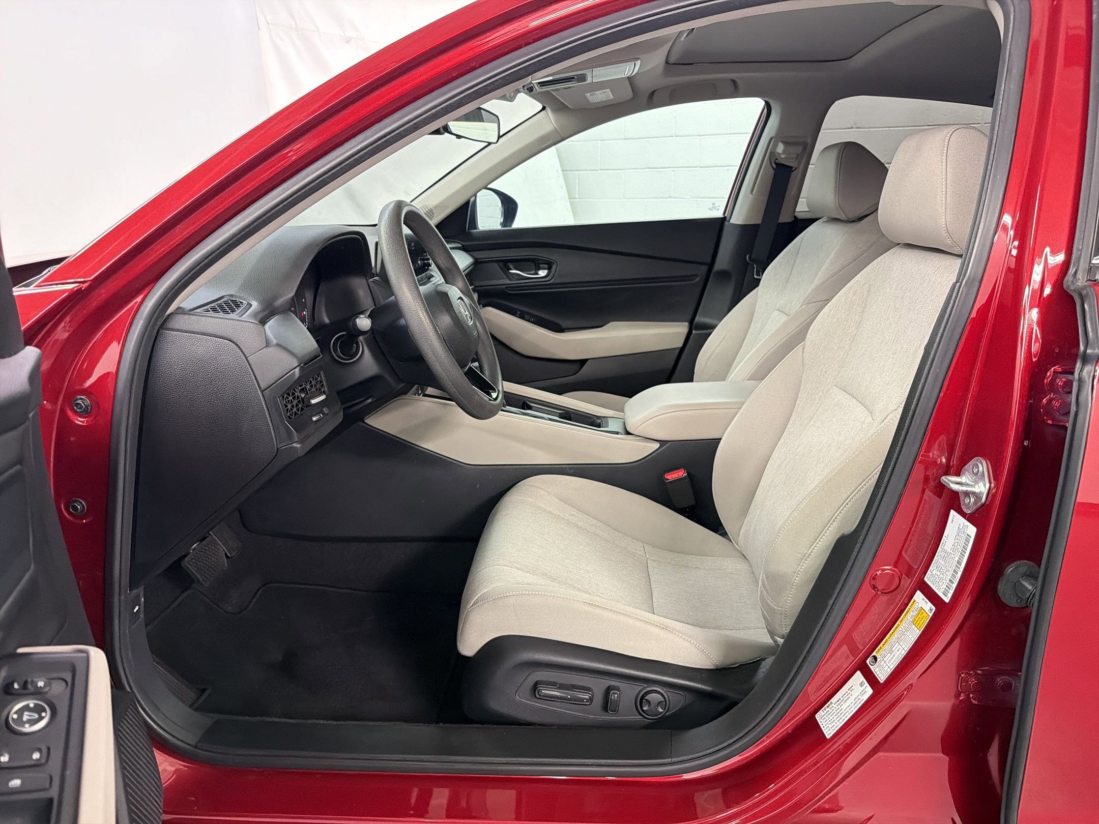 2025 Honda Accord SE photo 4