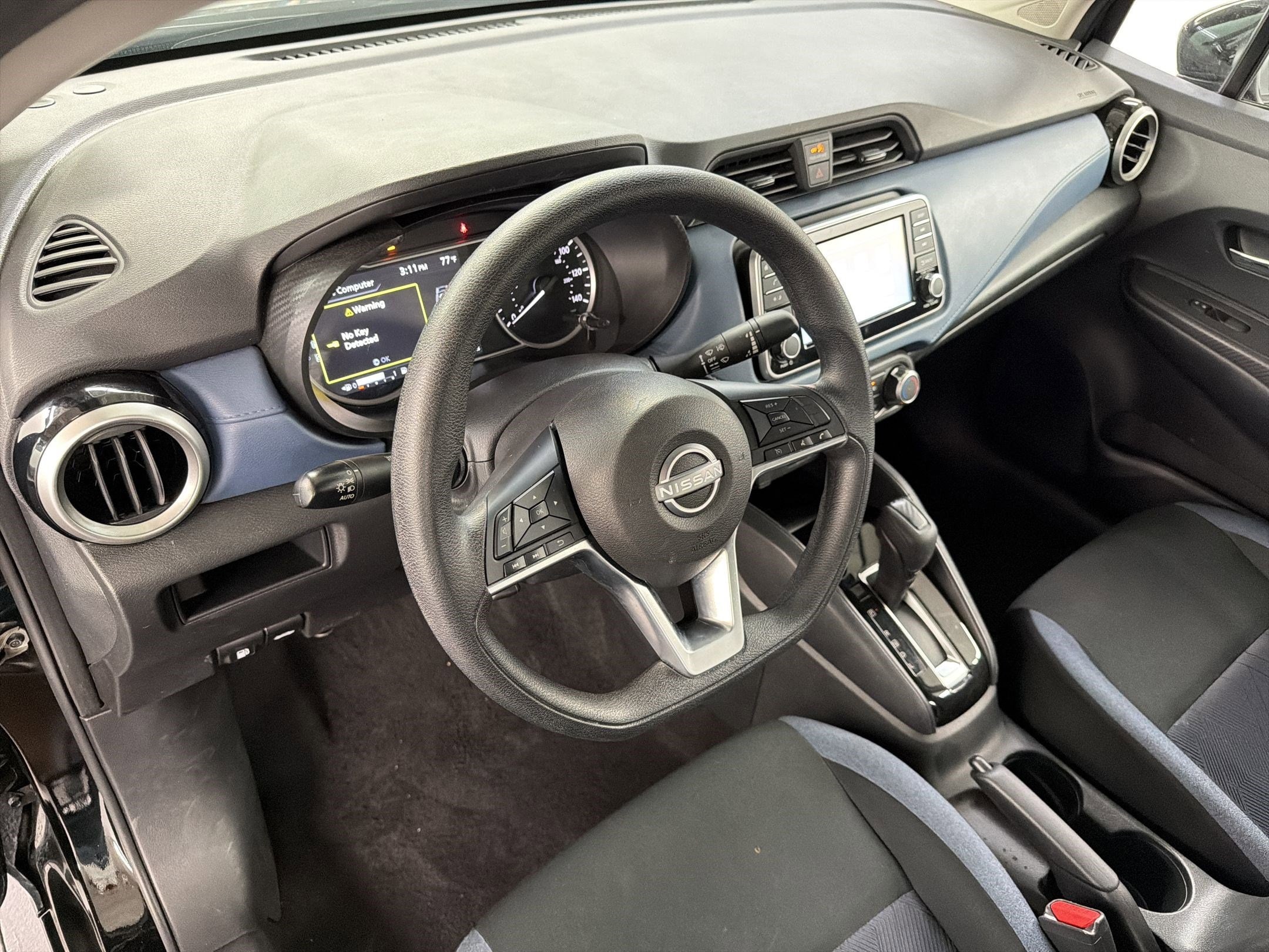 2025 Nissan Versa SV photo 4