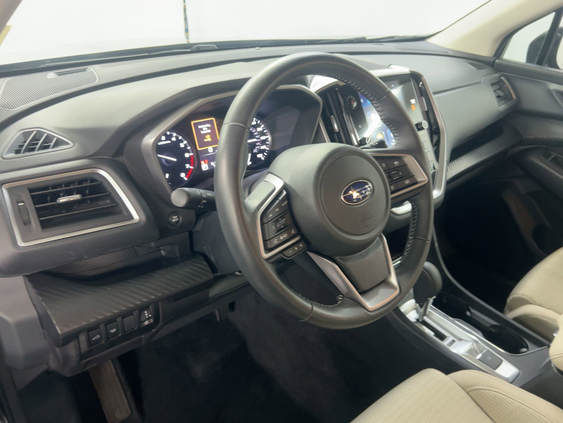 2023 Subaru Ascent Premium photo 4