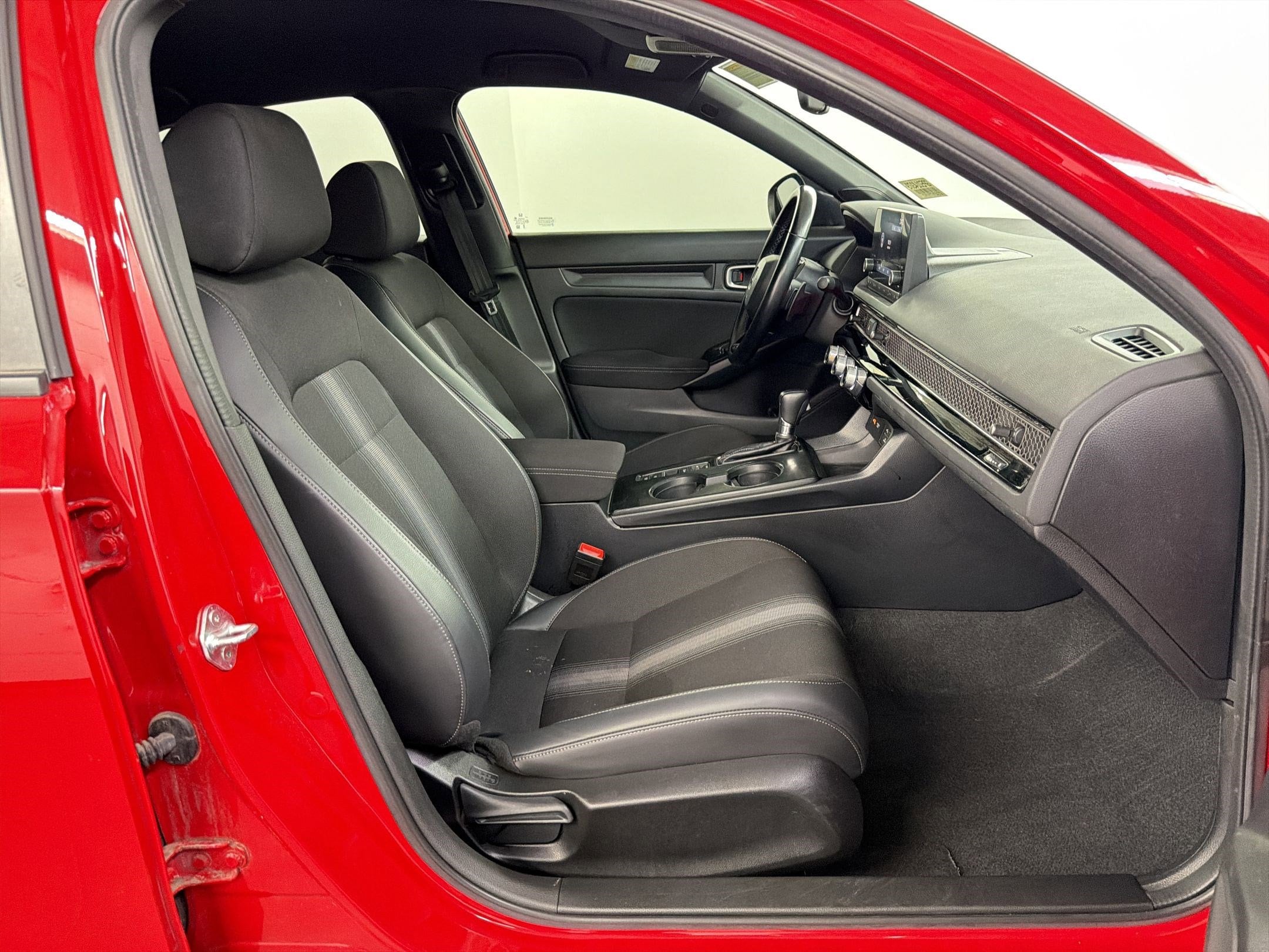 2023 Honda Civic Hatchback Sport - Photo 29