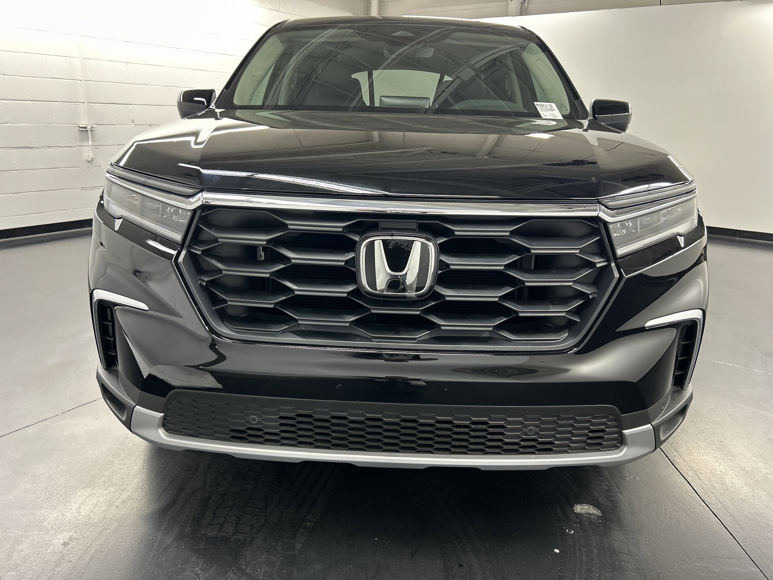 Certified 2024 Honda Pilot EX-L with VIN 5FNYG2H41RB014120 for sale in Las Vegas, NV