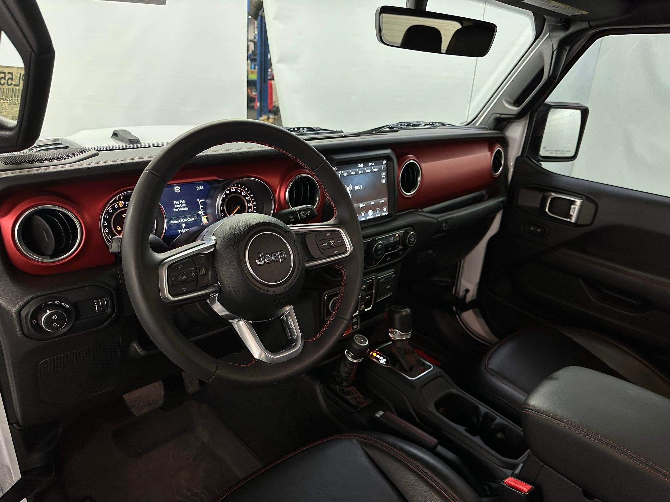 2023 Jeep Gladiator Rubicon photo 3