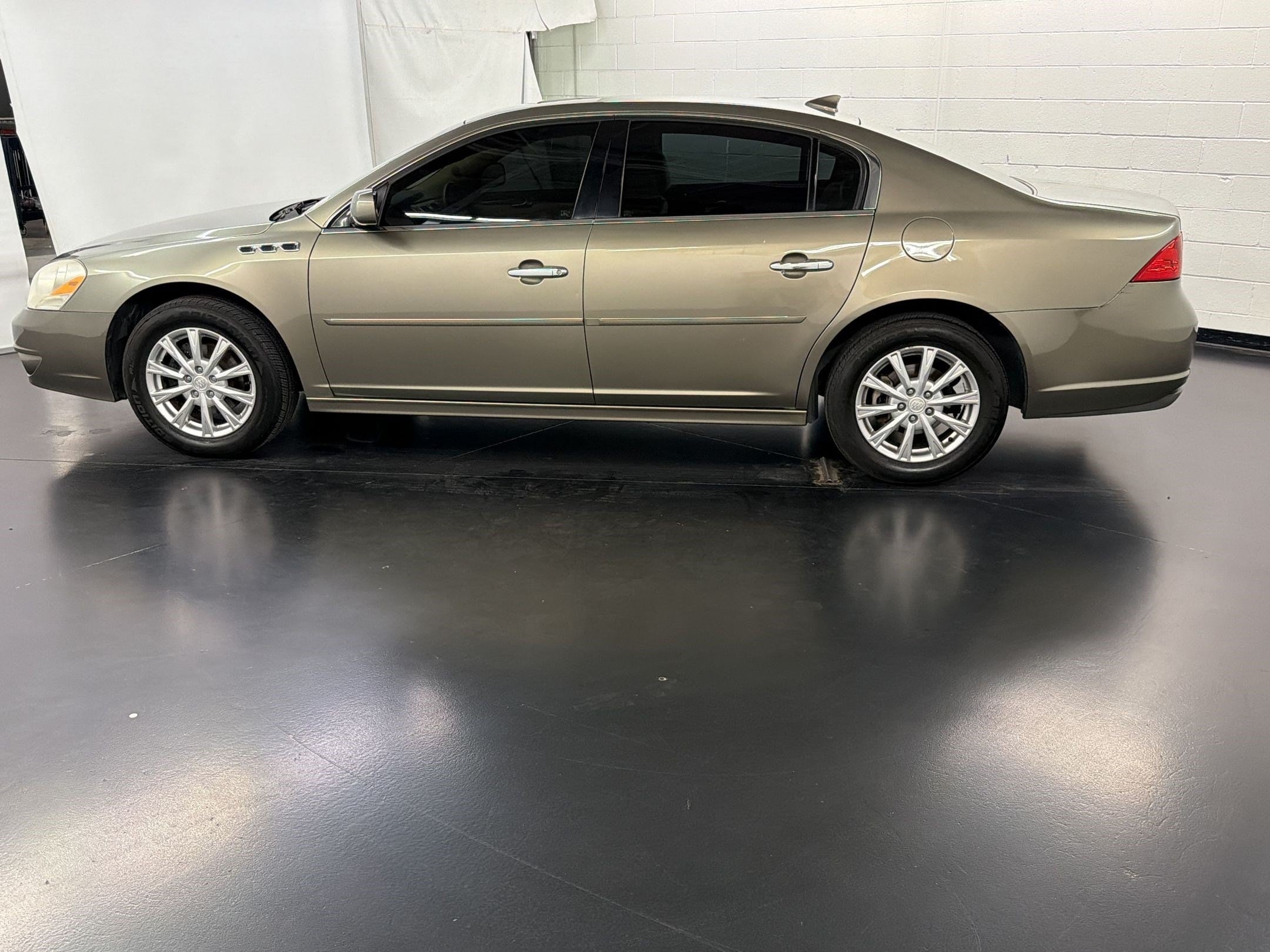 Used 2011 Buick Lucerne CX with VIN 1G4HA5EM5BU114642 for sale in Las Vegas, NV
